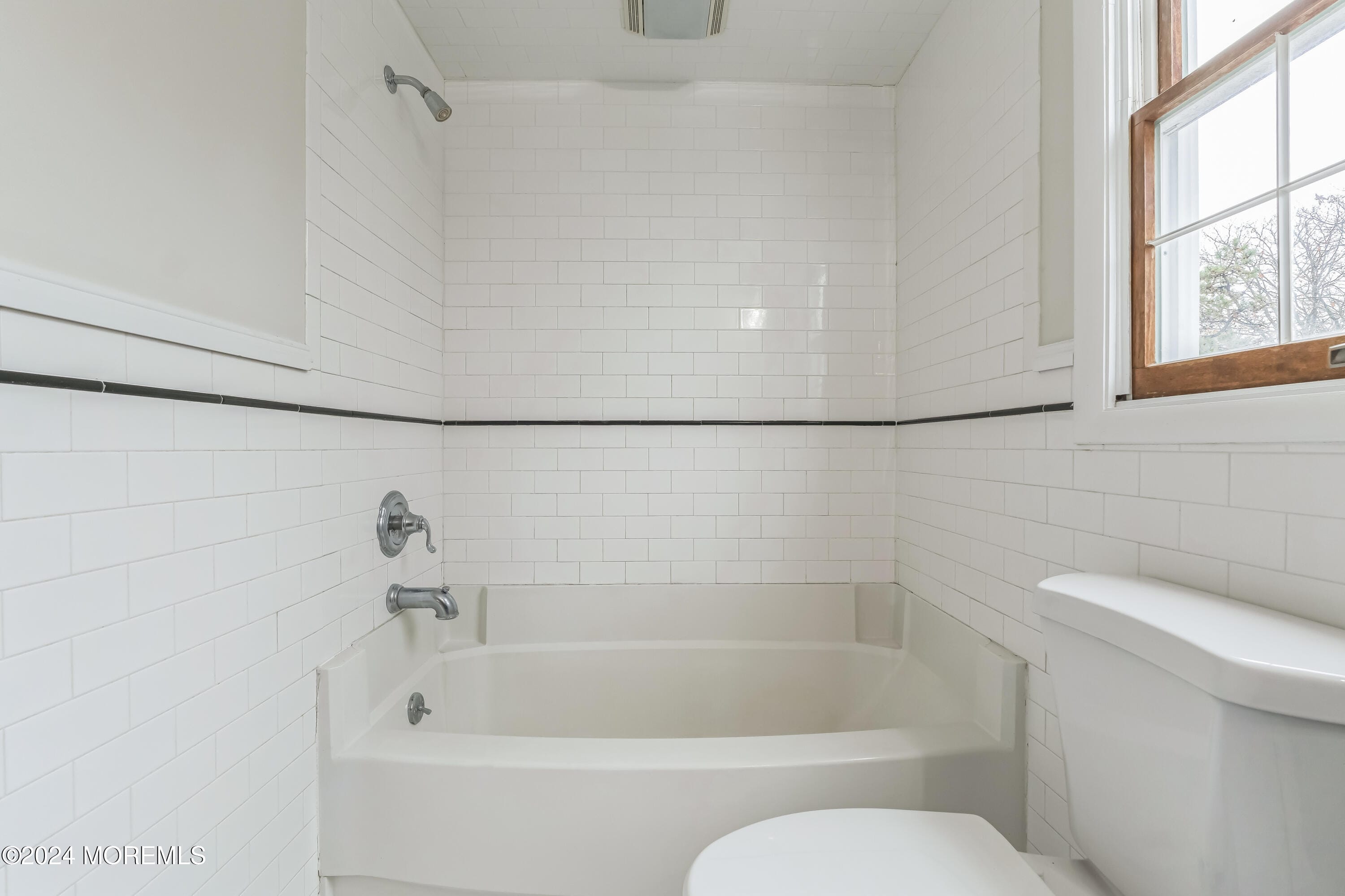 1052 Bell Street, Toms River, NJ, 08753 image 21