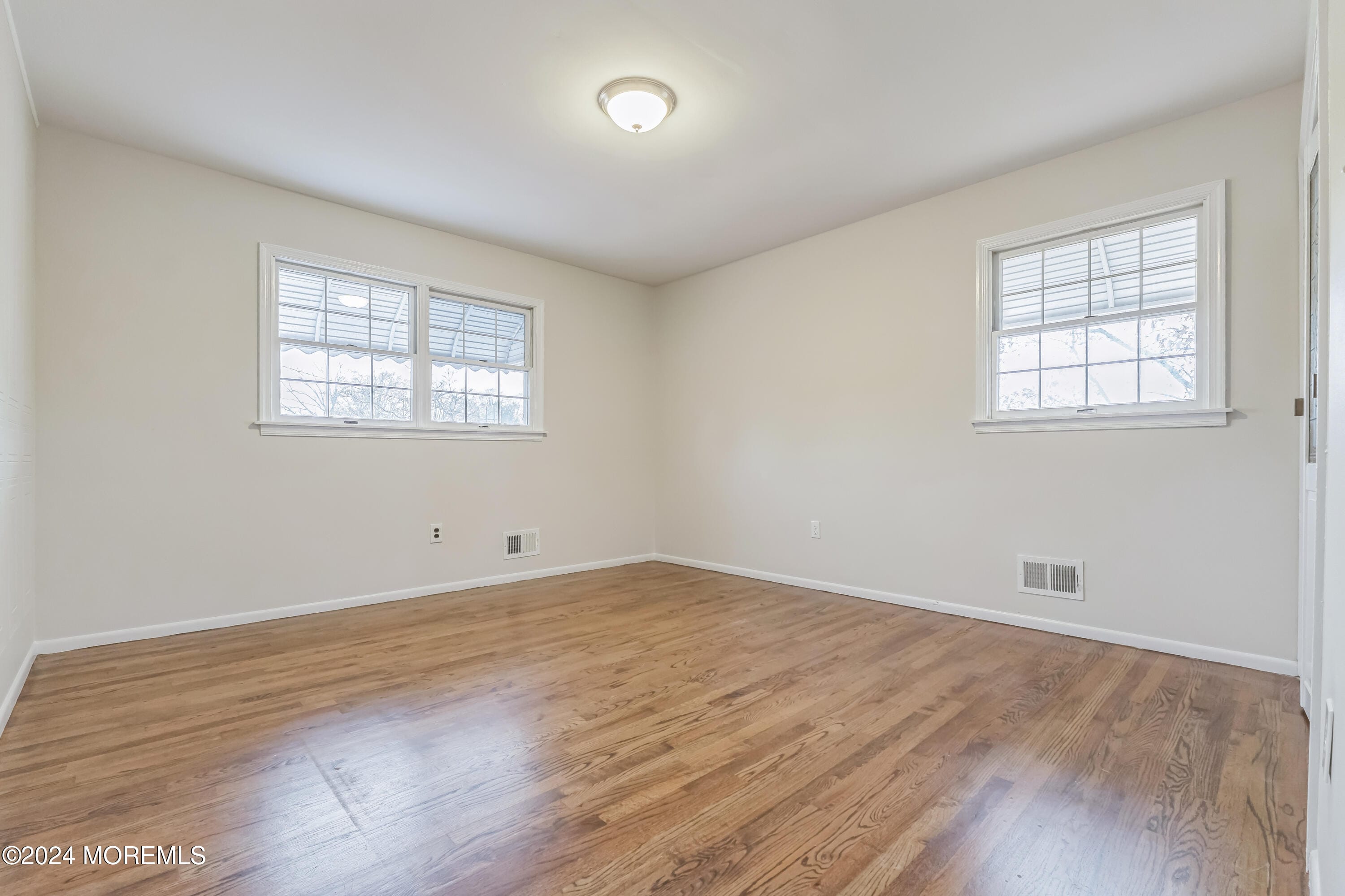 1052 Bell Street, Toms River, NJ, 08753 image 25