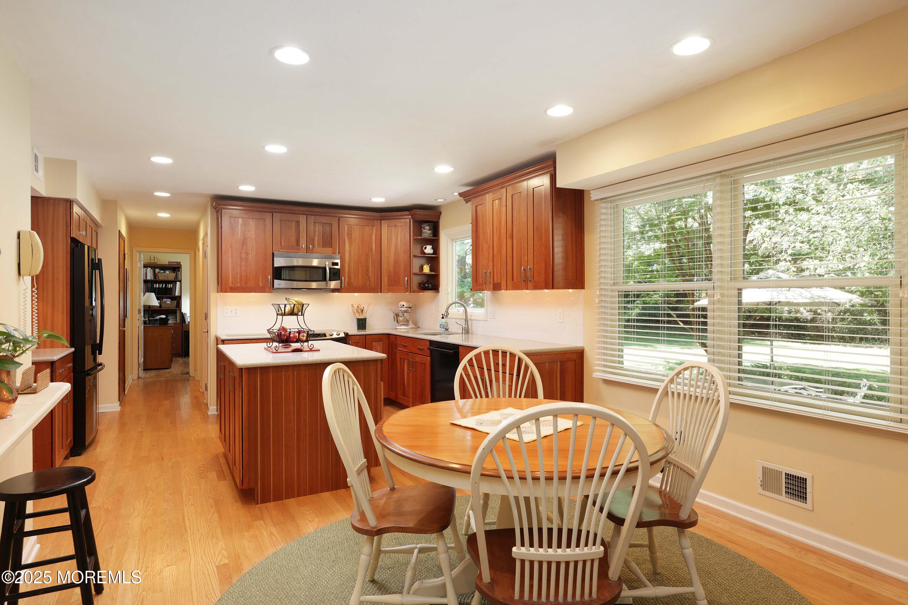 31 Quail Lane, Freehold, NJ, 07728 image 8