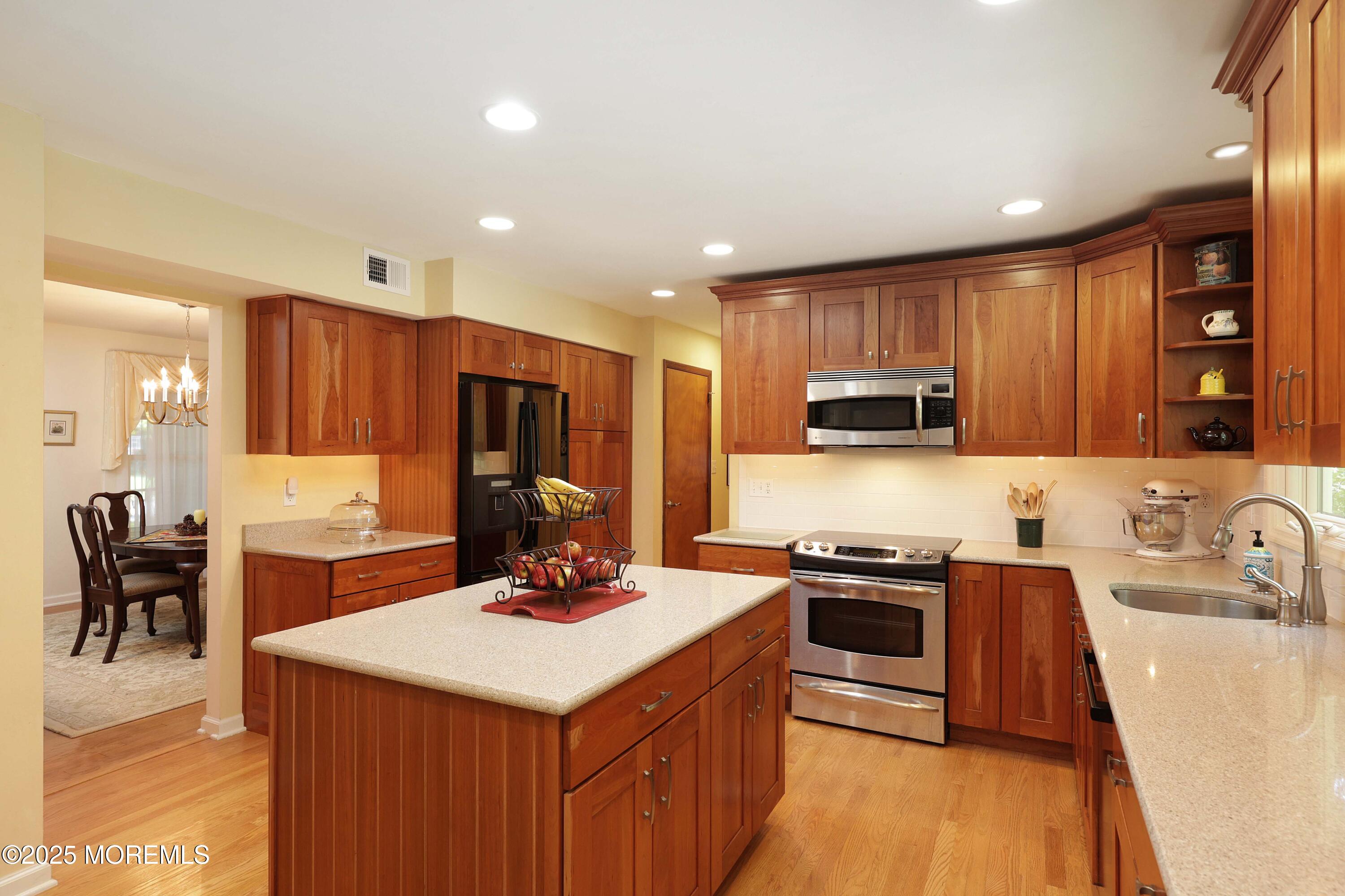 31 Quail Lane, Freehold, NJ, 07728 image 11