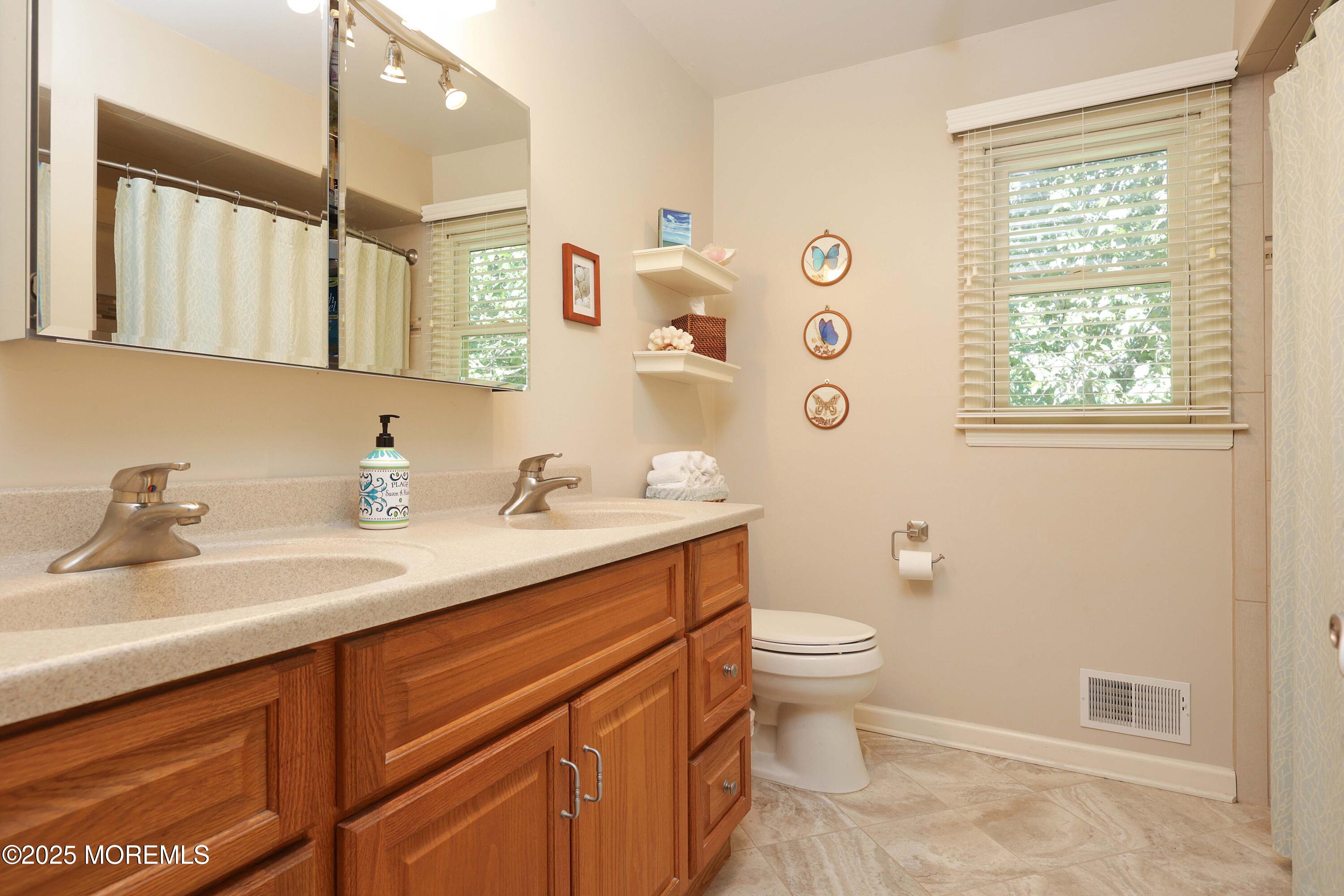 31 Quail Lane, Freehold, NJ, 07728 image 21