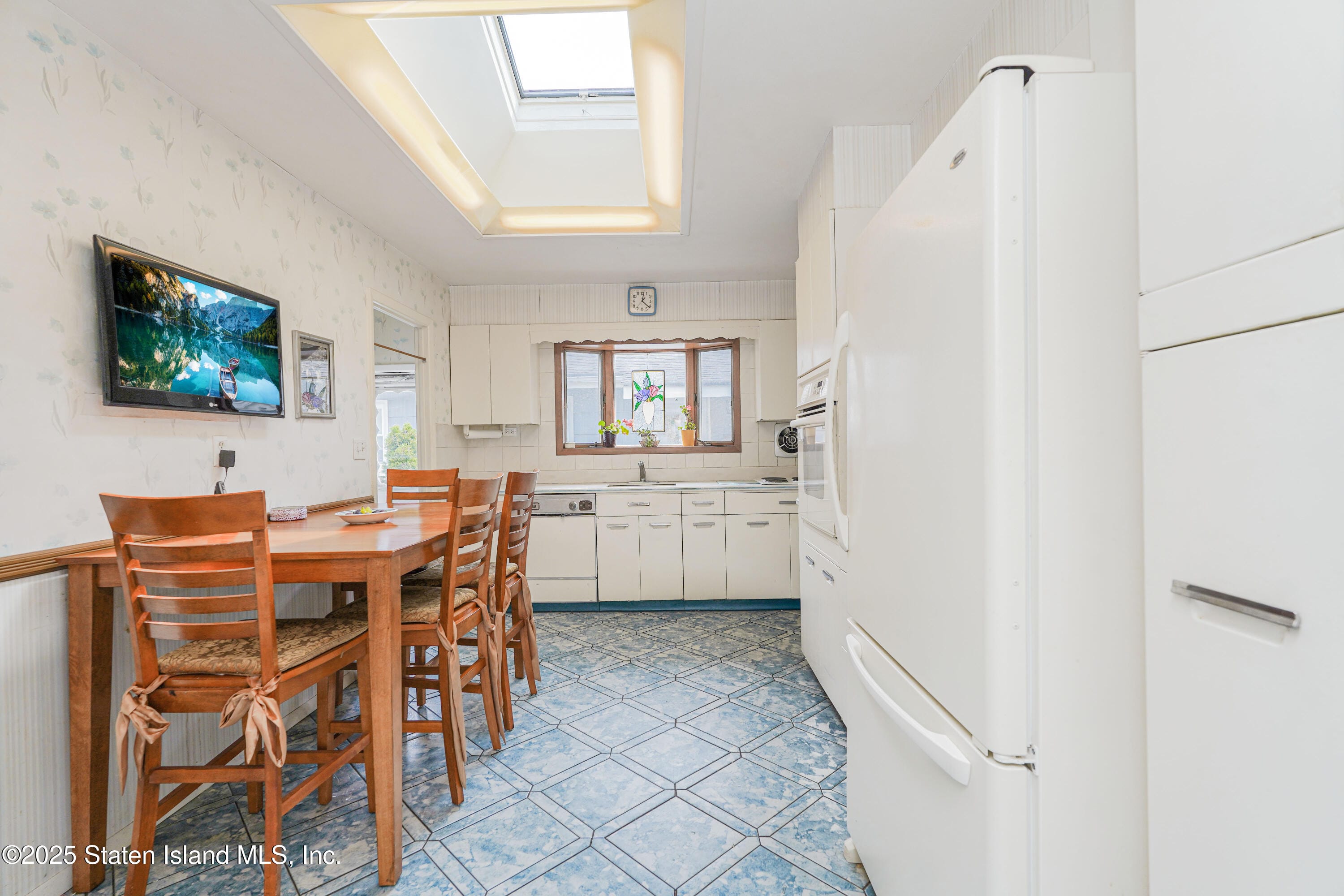 77 Penn Avenue, Staten Island, NY, 10306 image 8