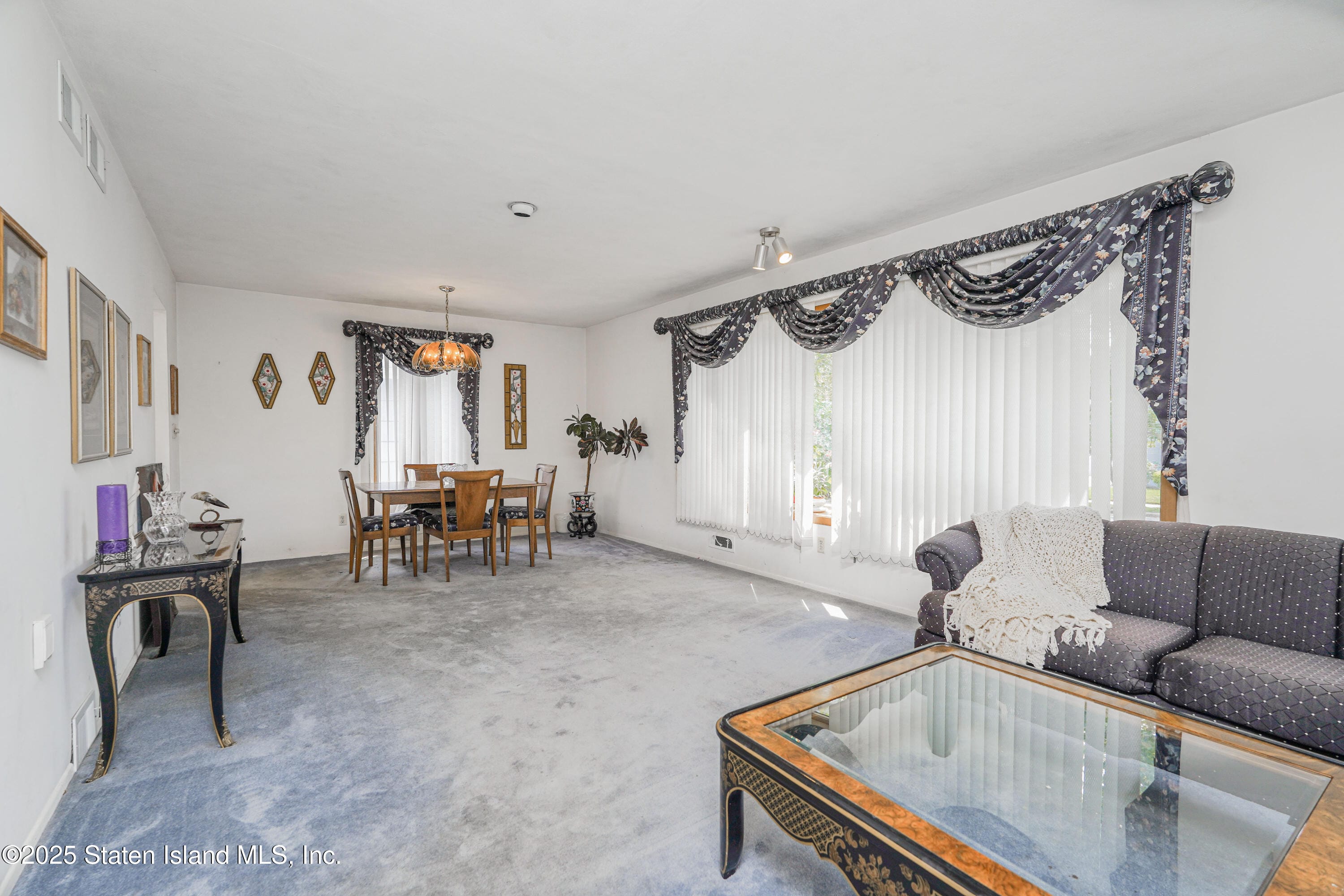 77 Penn Avenue Image 5