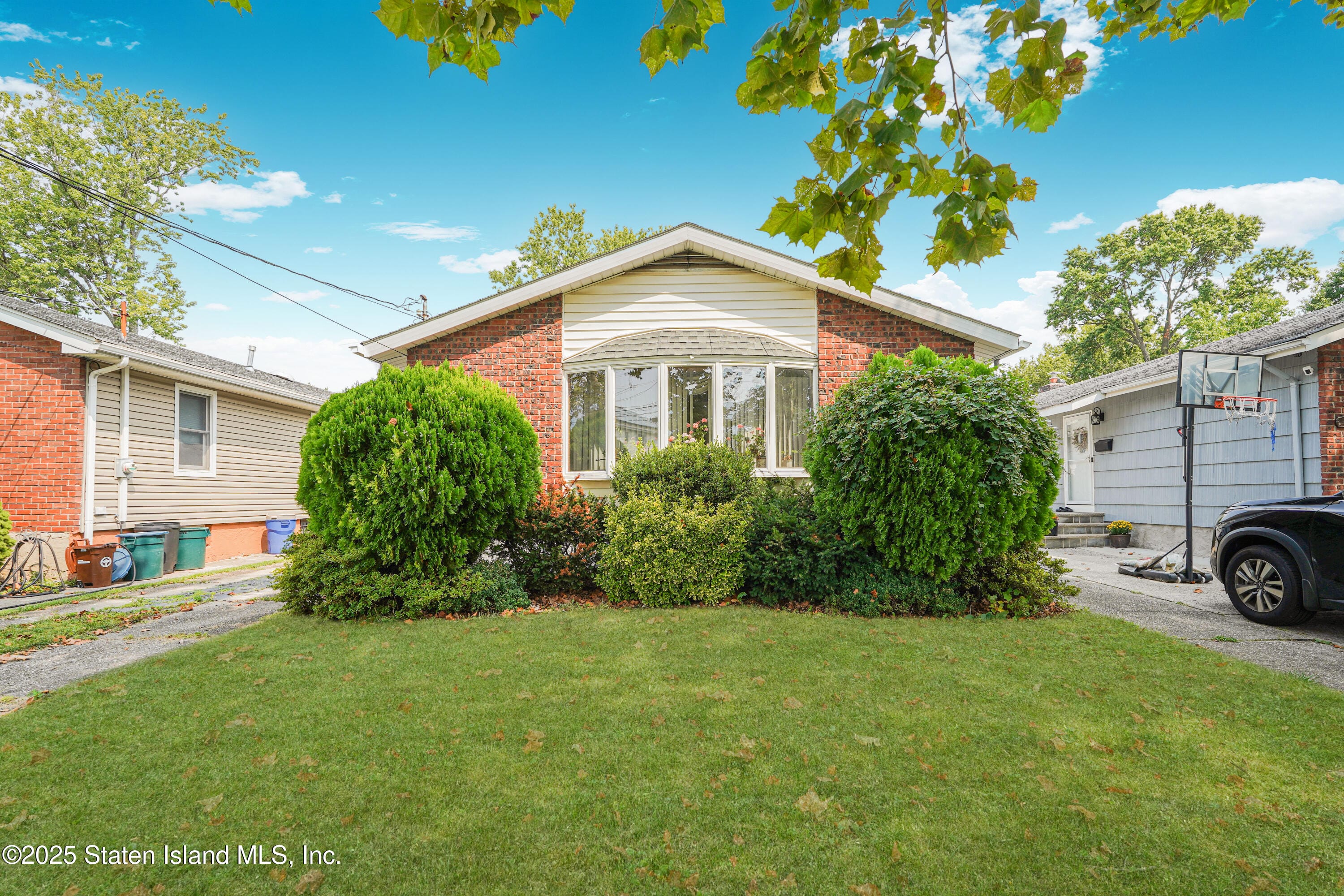 77 Penn Avenue Image 3