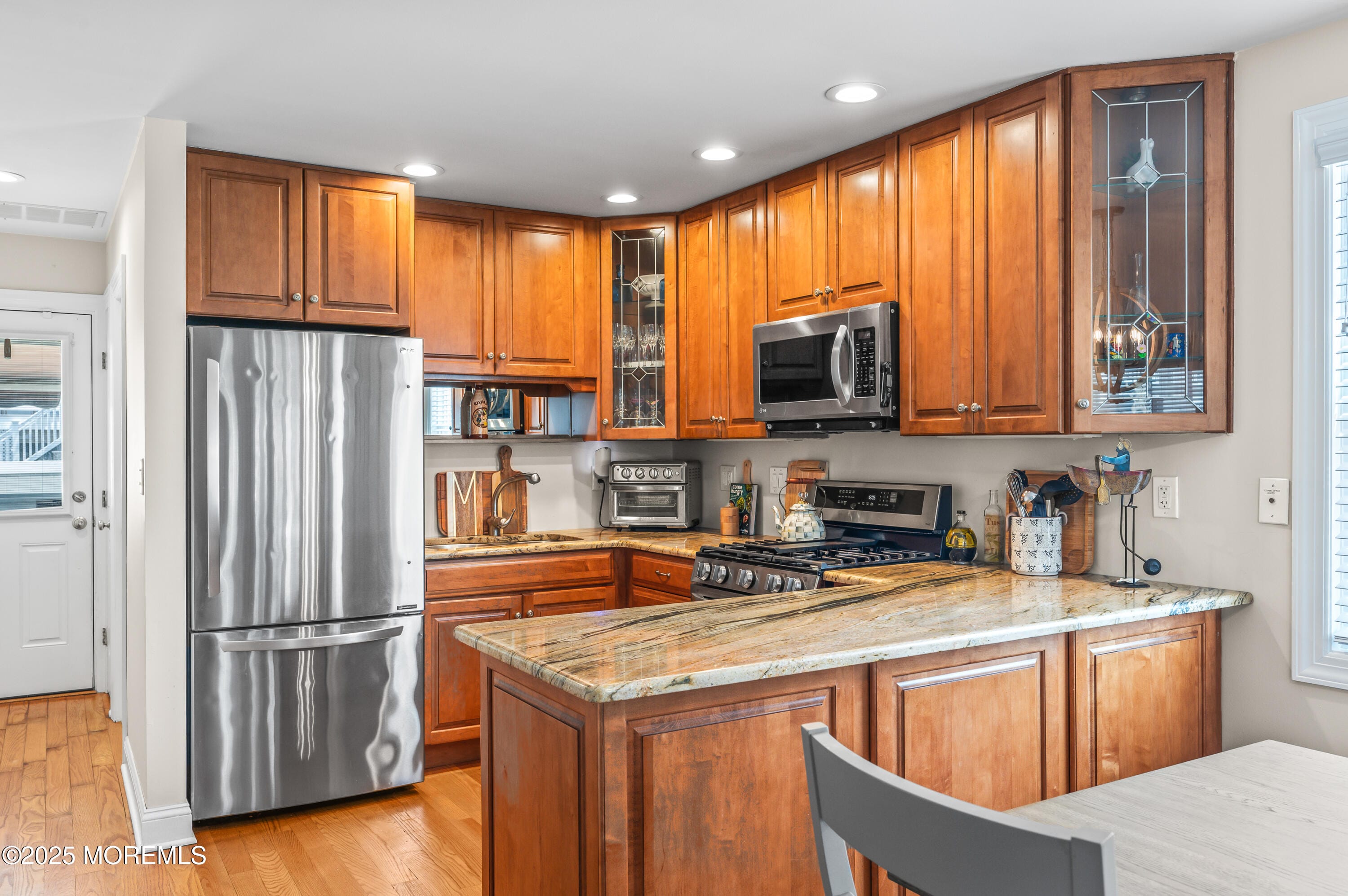16 5th Avenue Image 5