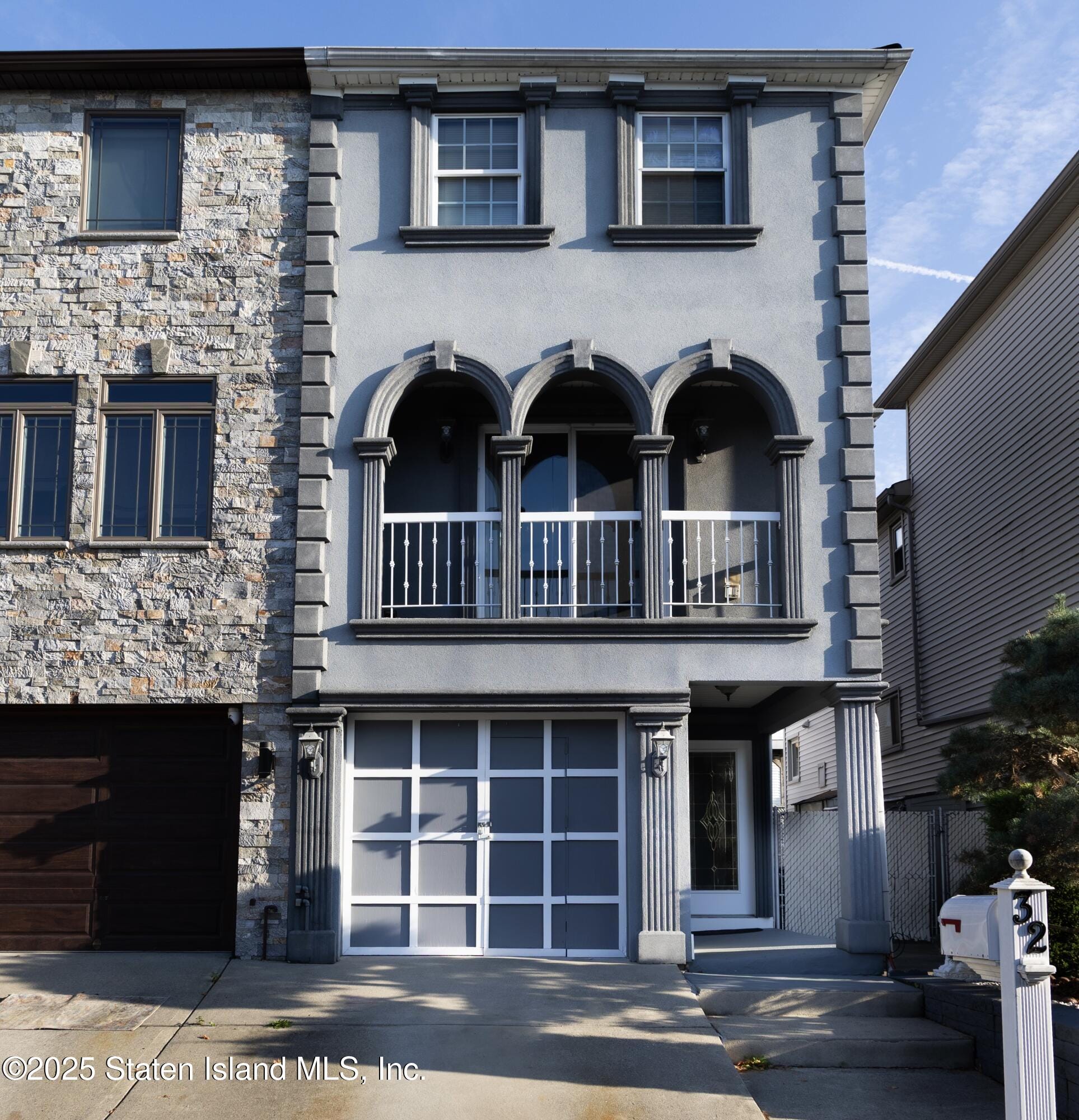 32 Ebey Lane Image 1