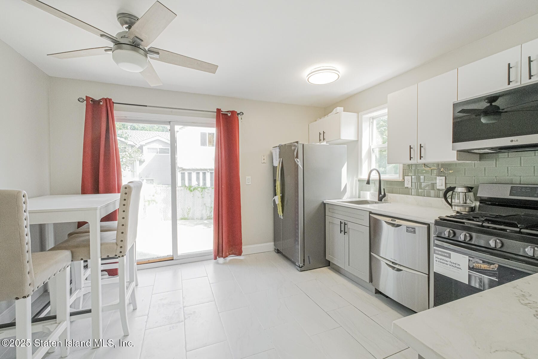 15 Lorraine Loop, Staten Island, NY, 10309 image 14