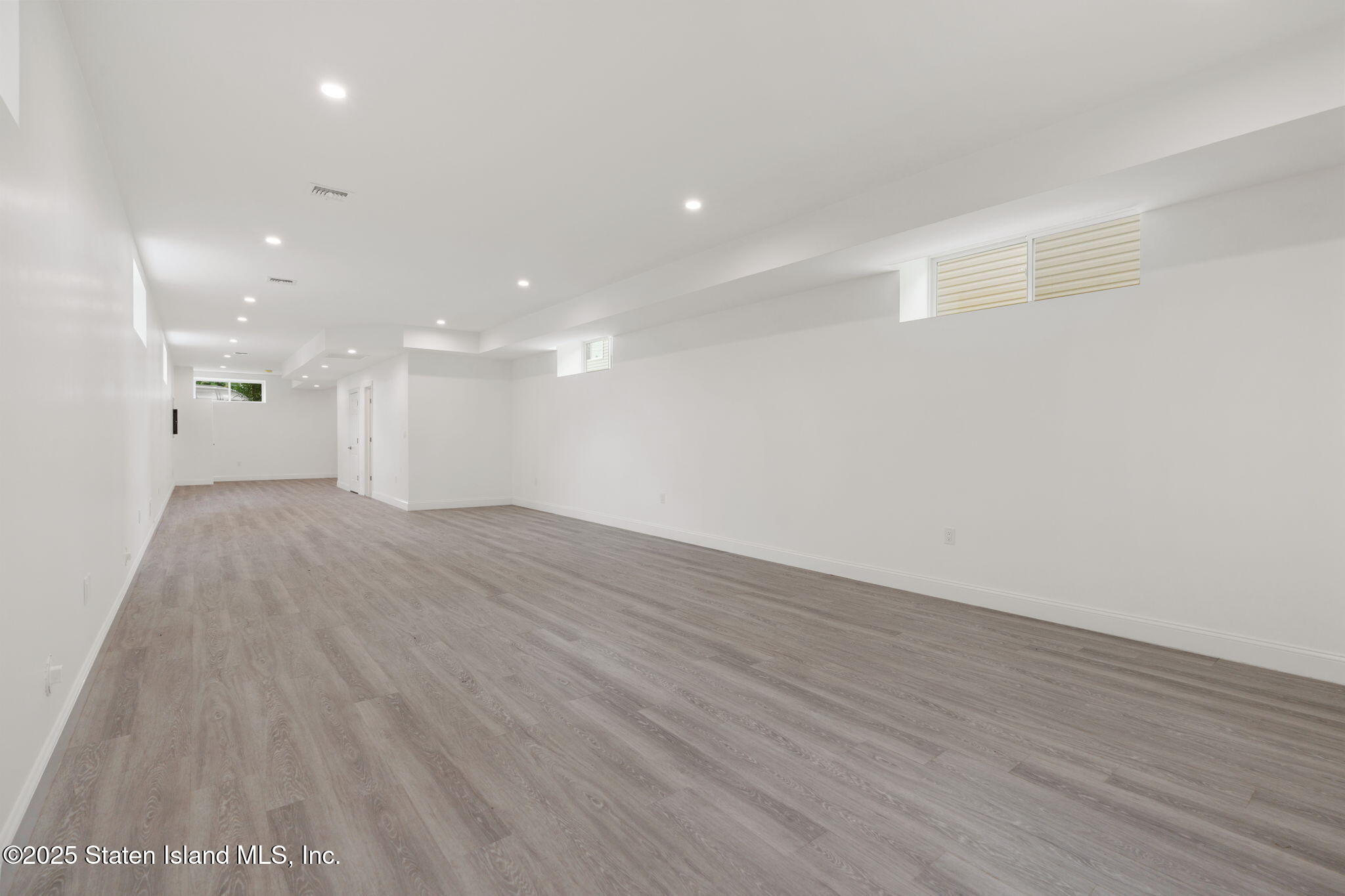 1380 Clove Road, Staten Island, NY, 10301 image 32