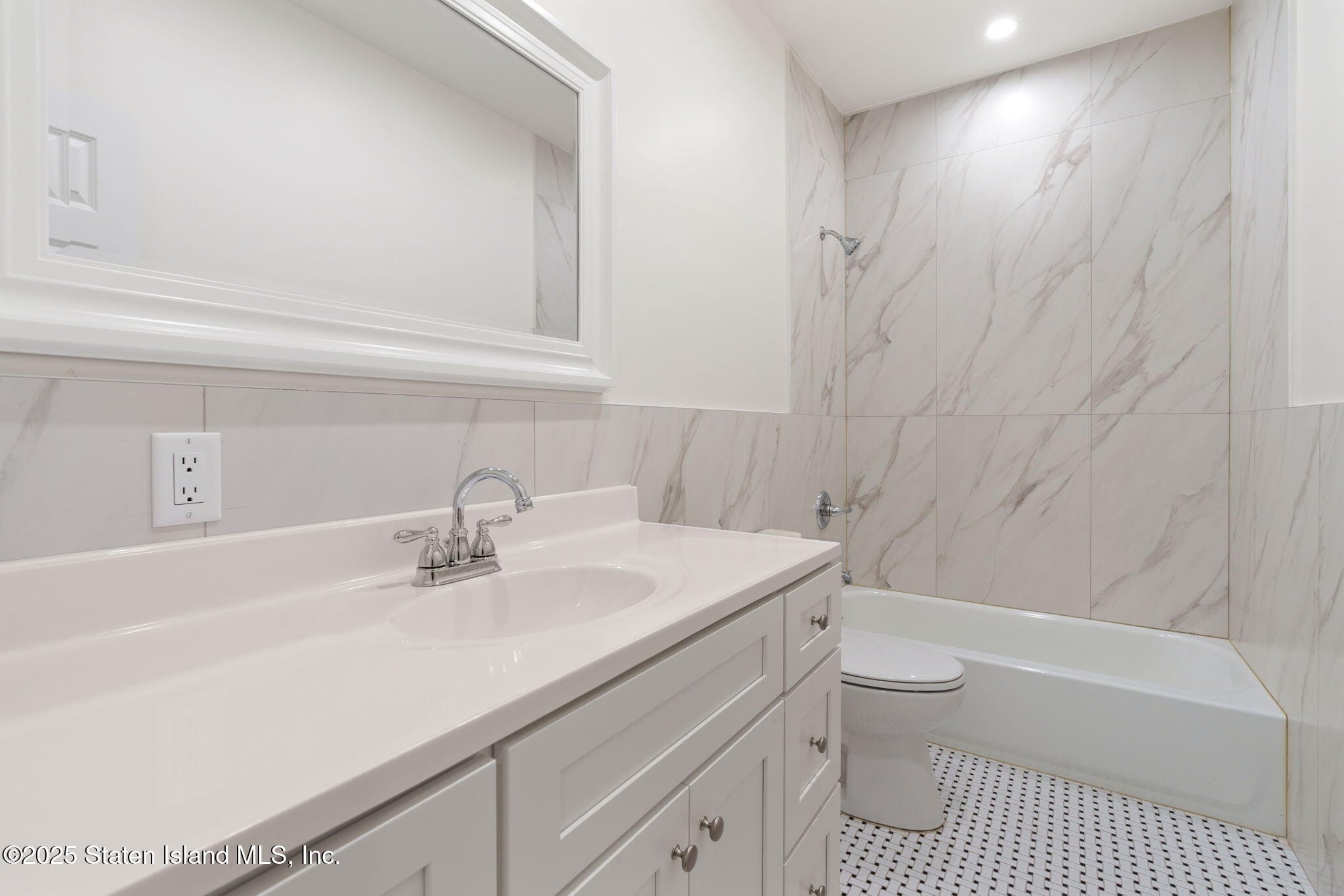 1380 Clove Road, Staten Island, NY, 10301 image 19