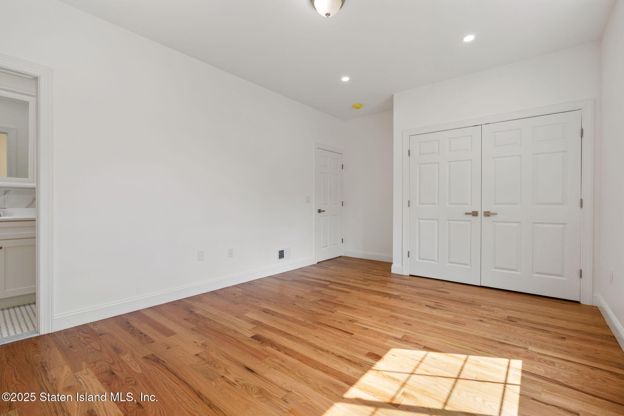 1380 Clove Road, Staten Island, NY, 10301 image 21