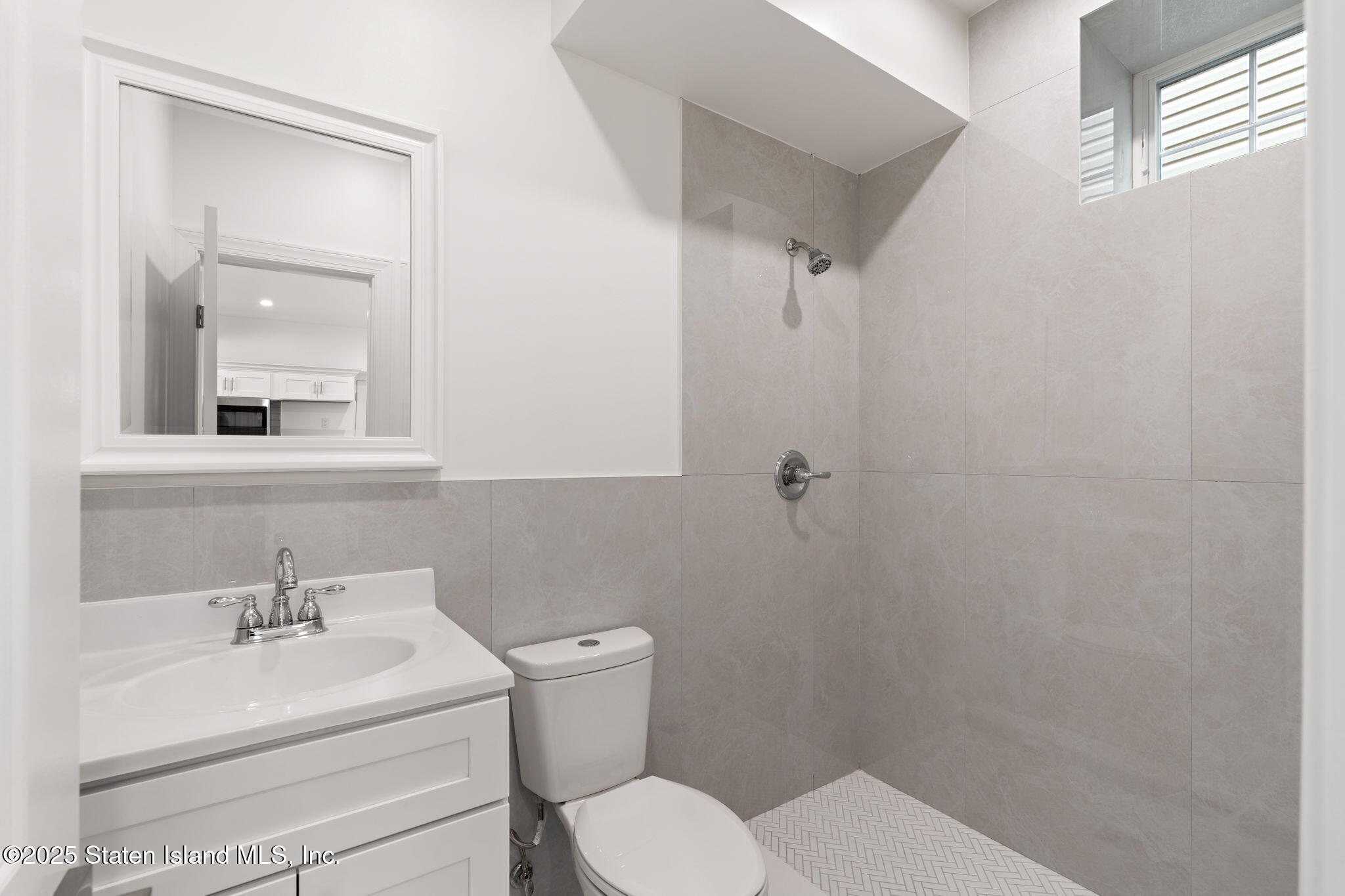 1384 Clove Road, Staten Island, NY, 10301 image 24