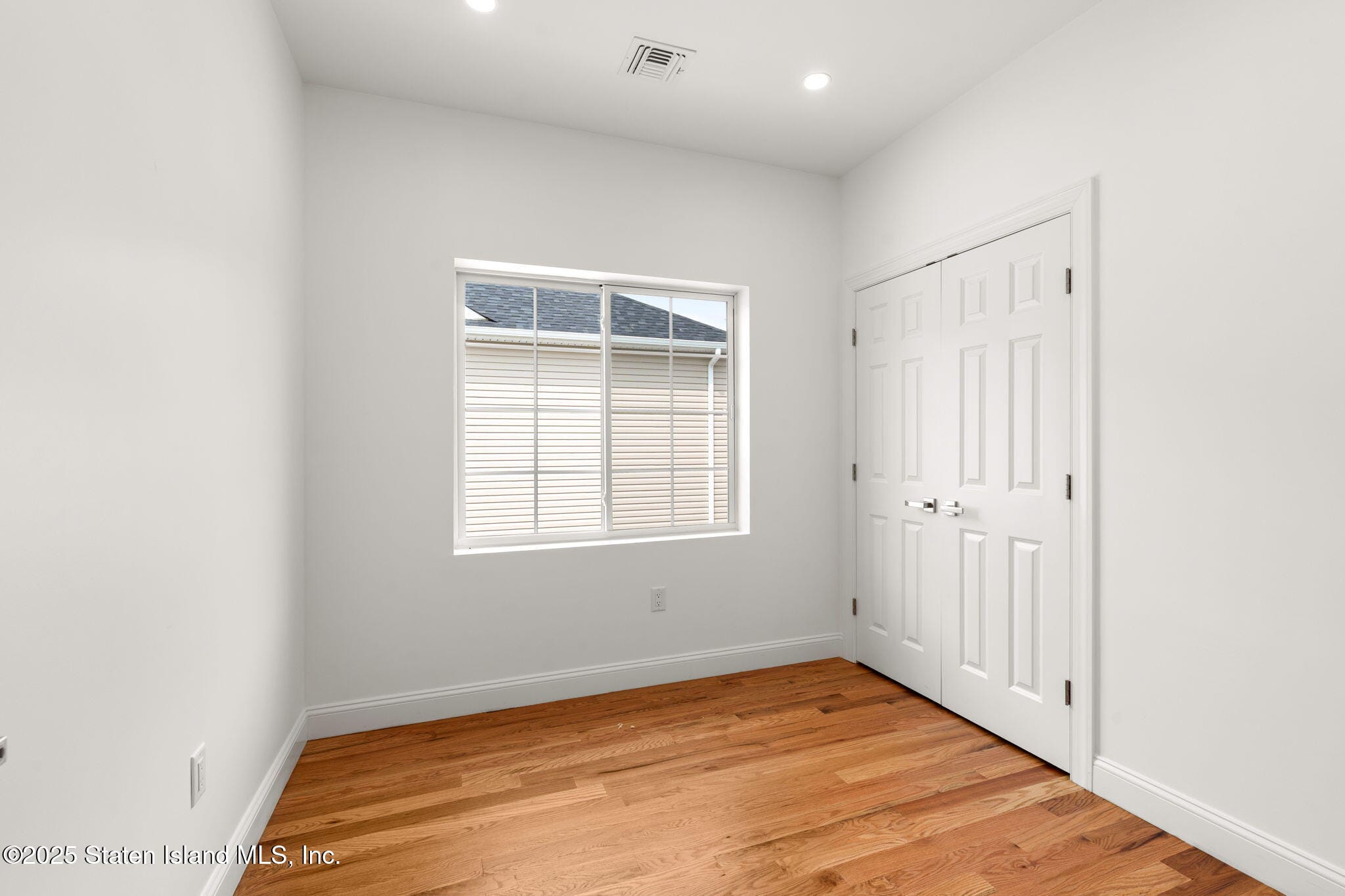 1384 Clove Road, Staten Island, NY, 10301 image 16