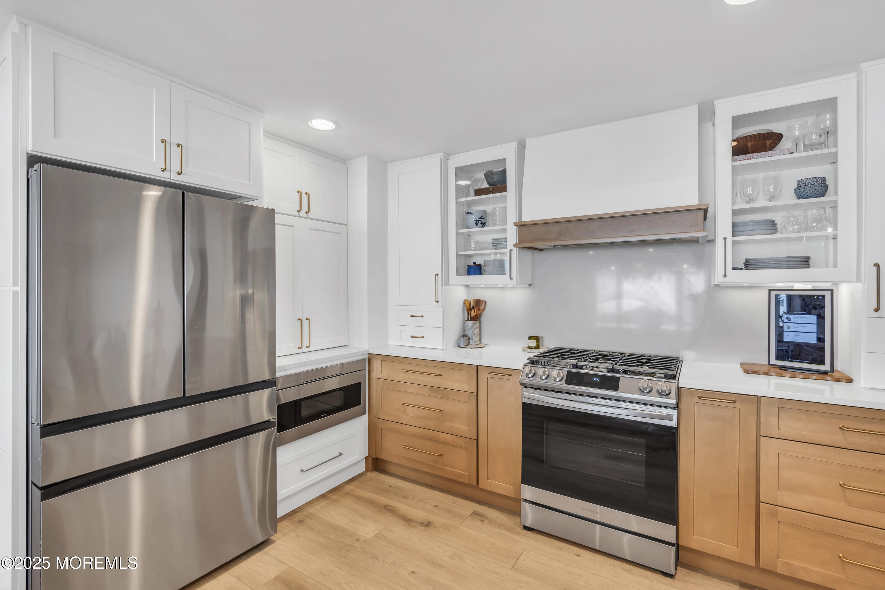 17 Winding Brook Way, Middletown, NJ, 07748 image 9