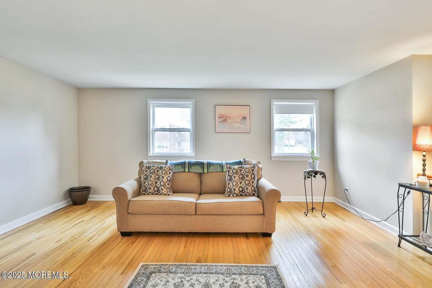 88 Manor Drive 809 Image 4
