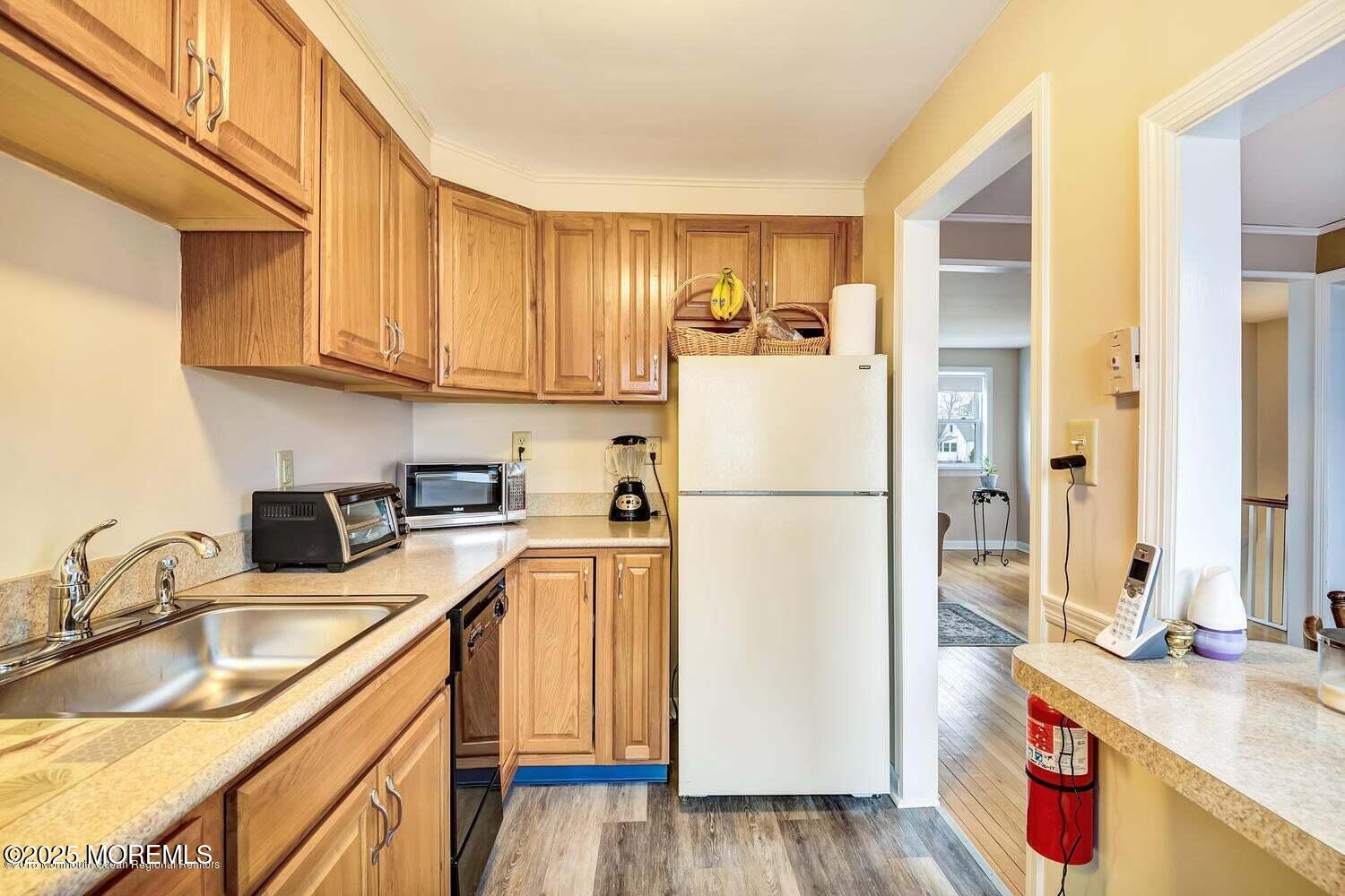 88 Manor Drive 809 Image 5