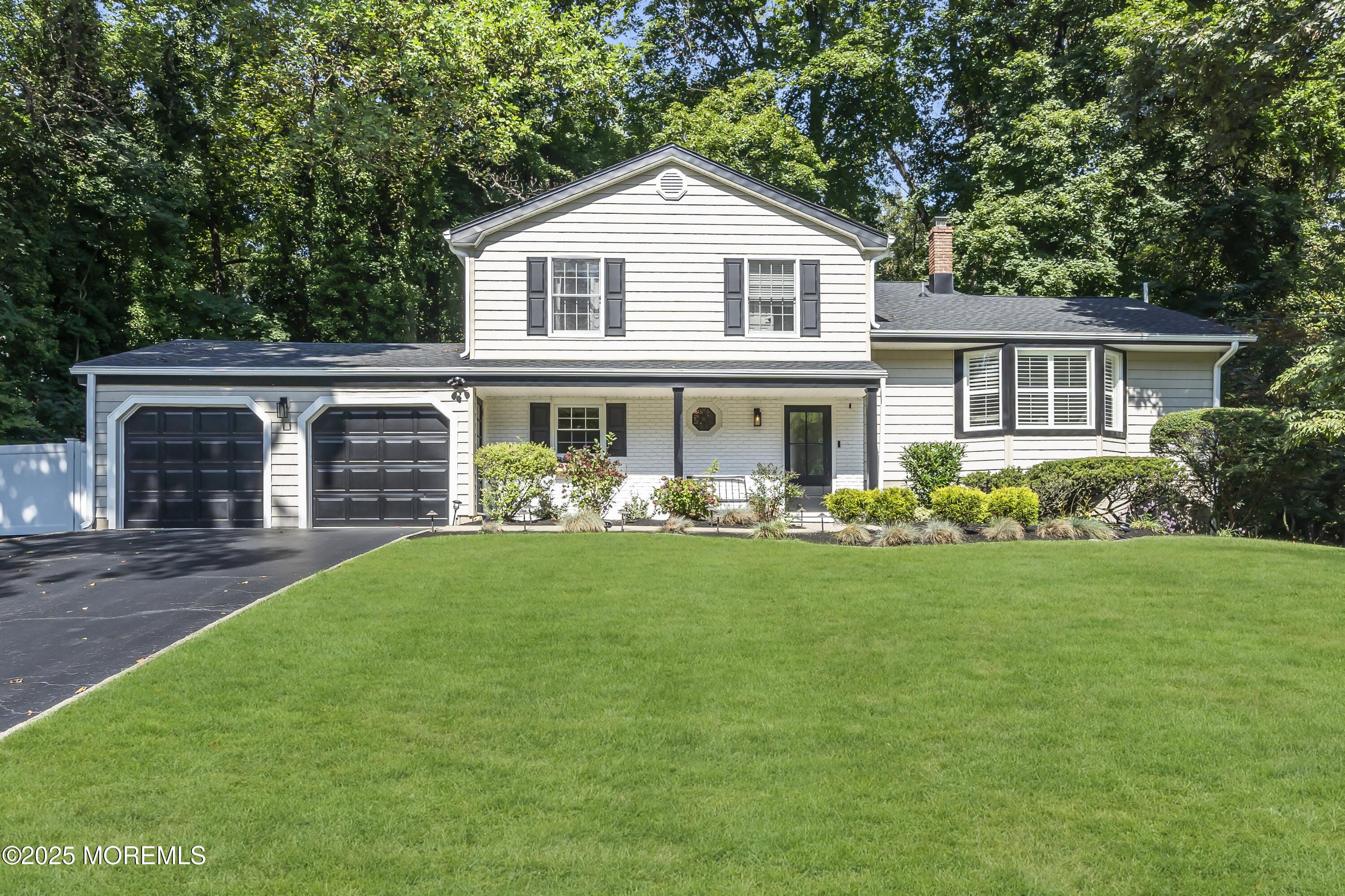 17 Winding Brook Way, Middletown, NJ, 07748