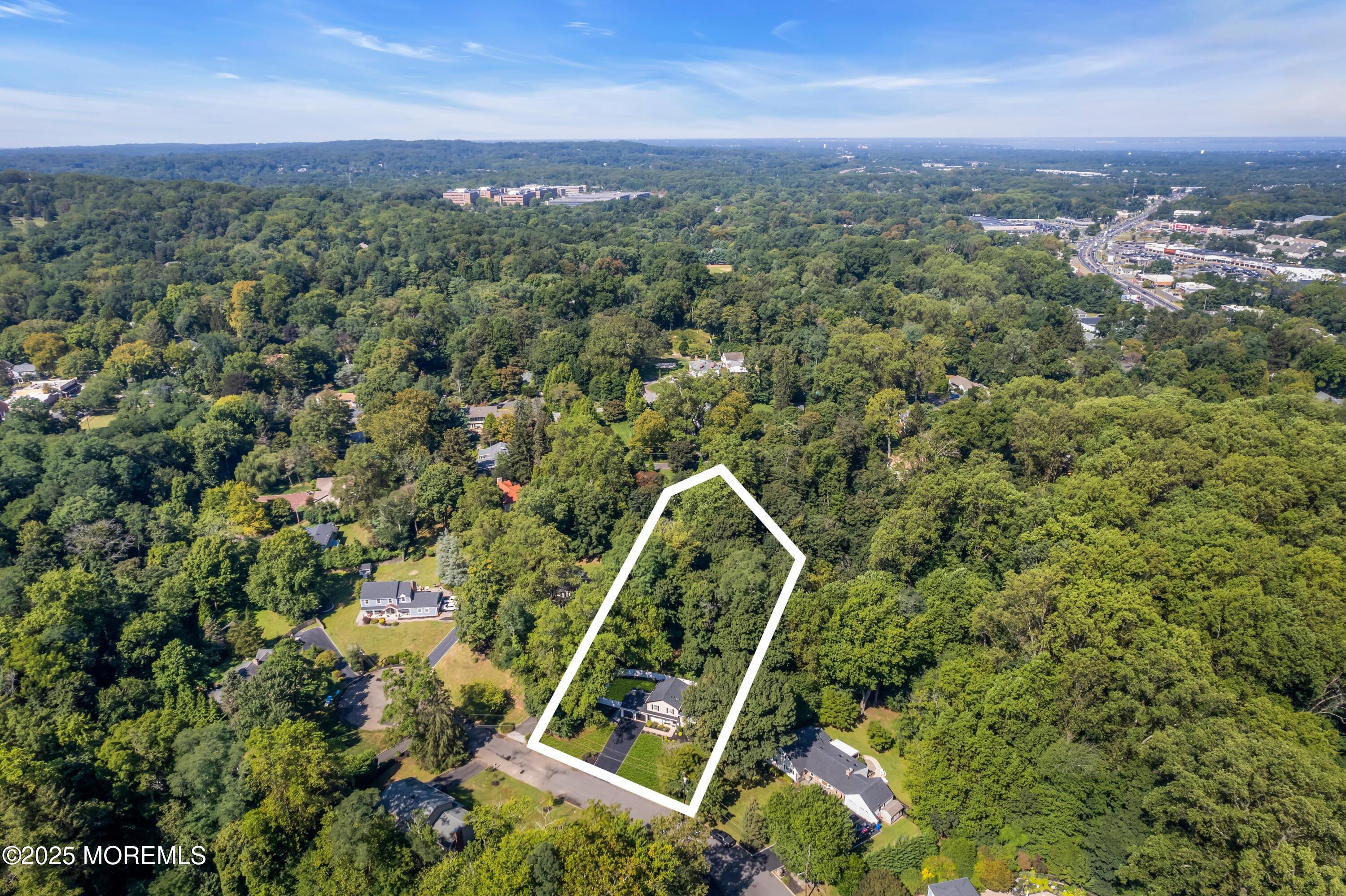 17 Winding Brook Way, Middletown, NJ, 07748 image 36