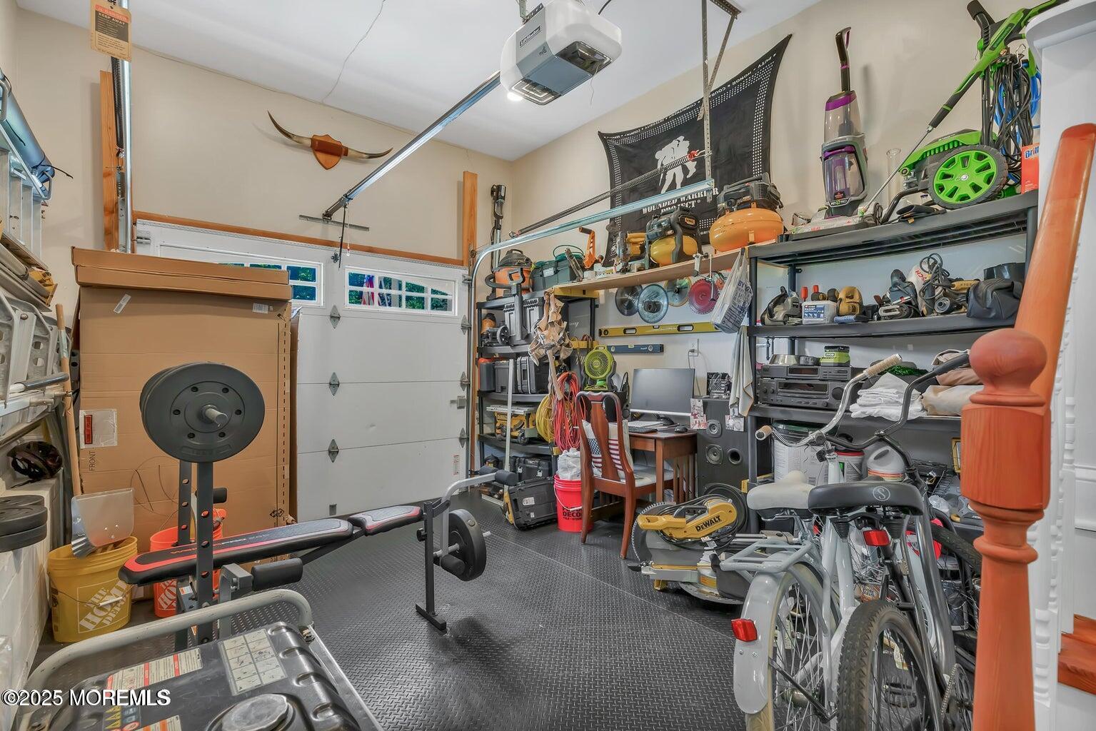 119 East Road, Belford, NJ, 07718 image 29