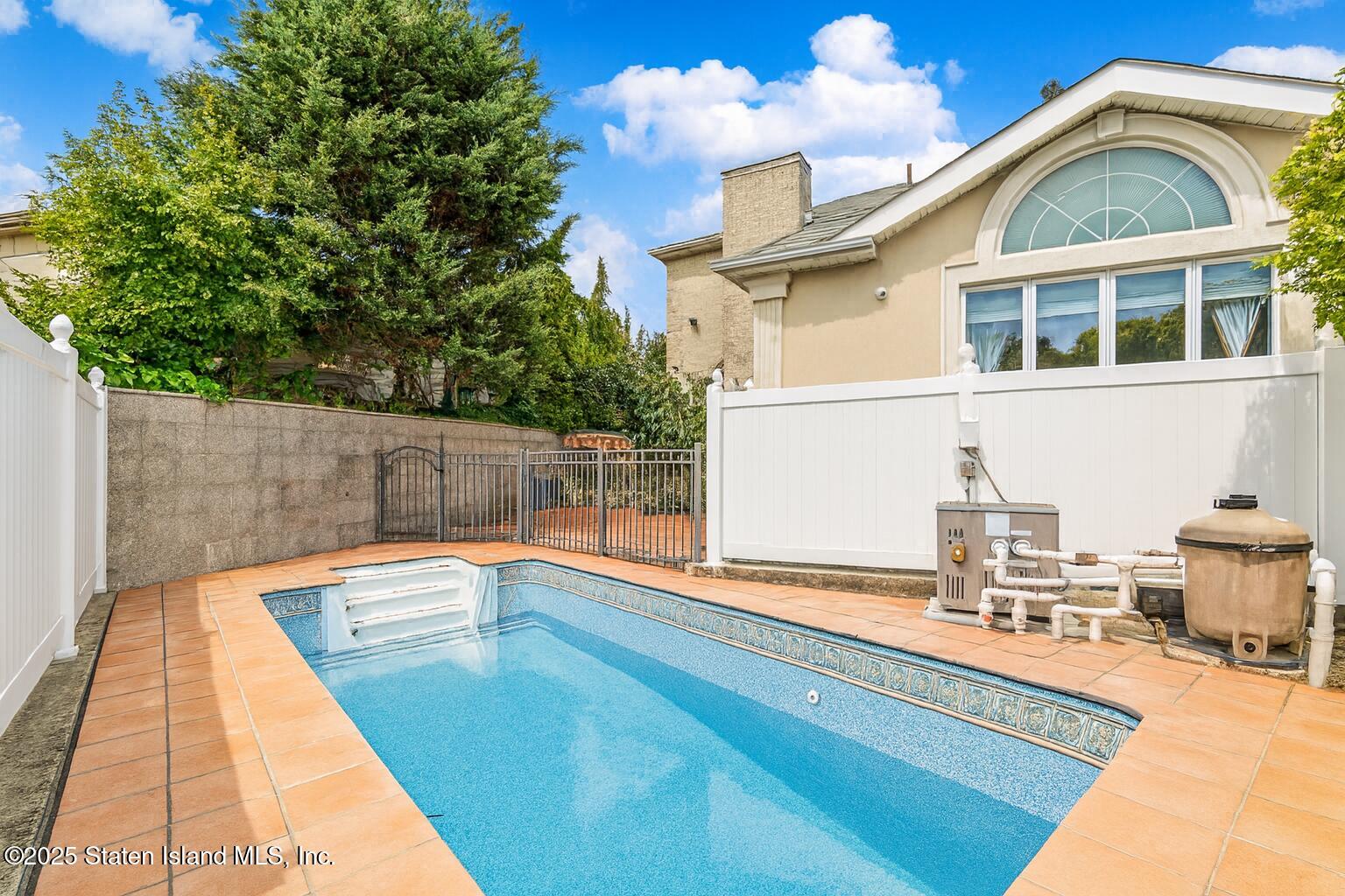 17 Sabrina Lane, Staten Island, NY, 10304 image 56