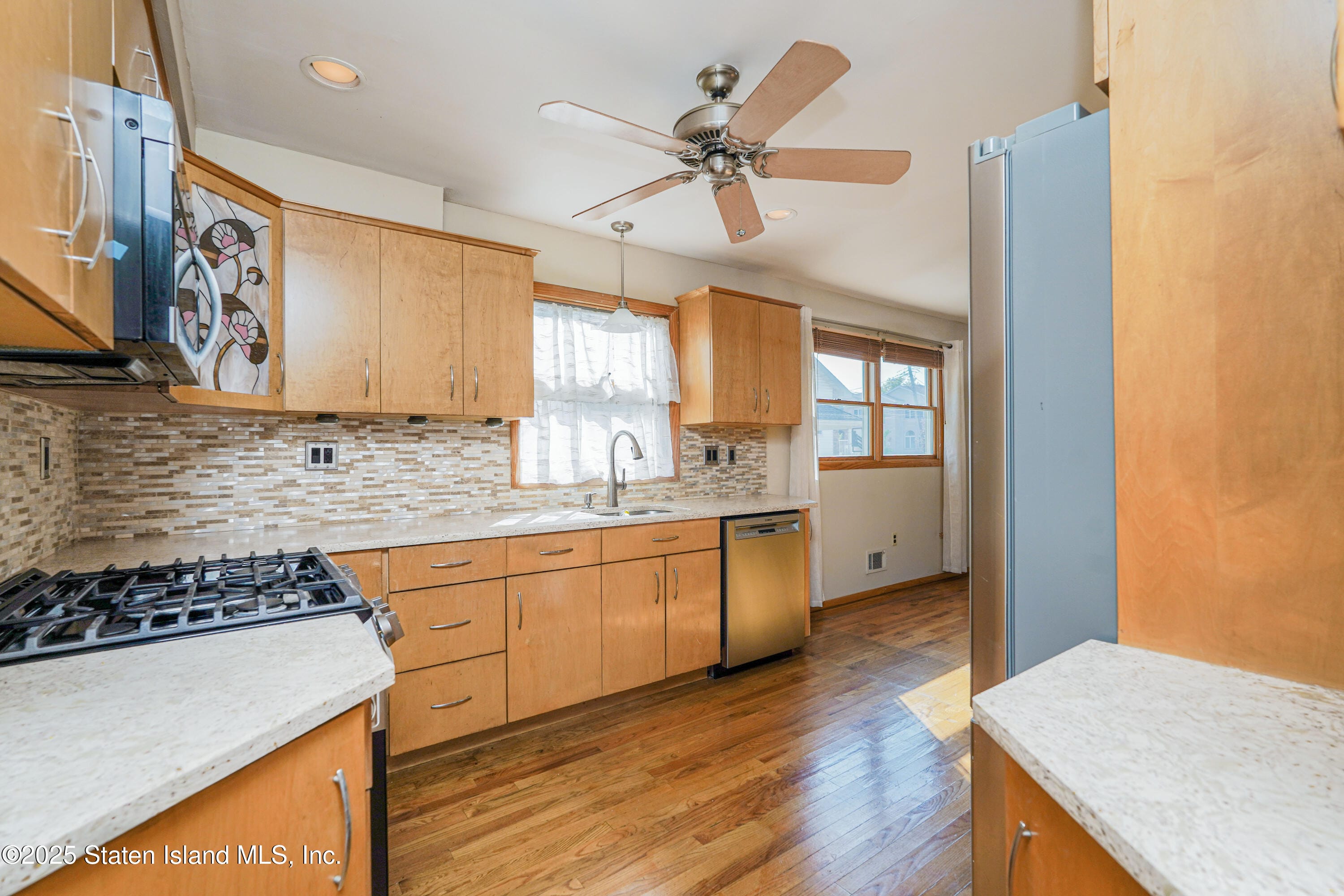 207 Martin Avenue, Staten Island, NY, 10314 image 13