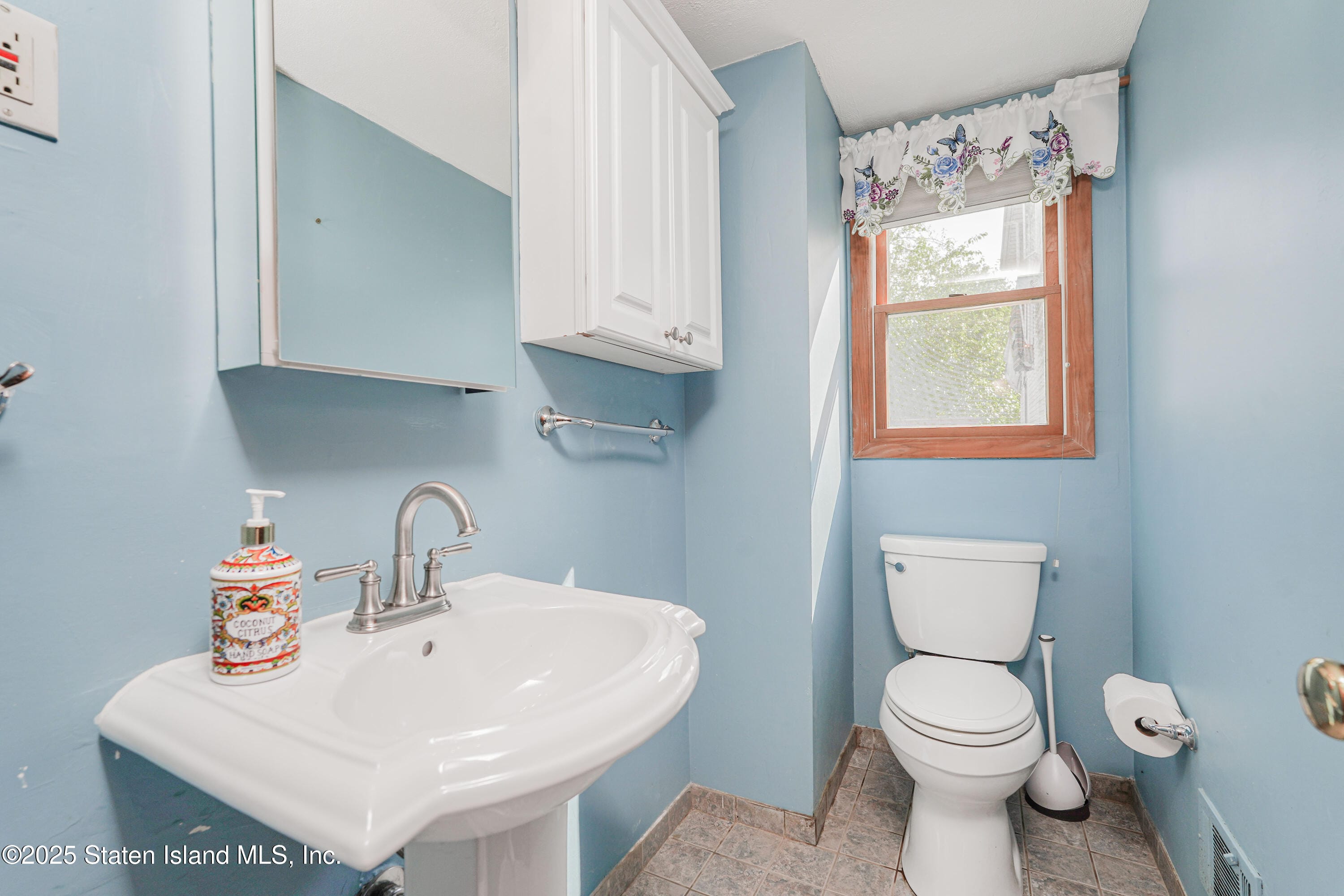 207 Martin Avenue, Staten Island, NY, 10314 image 14