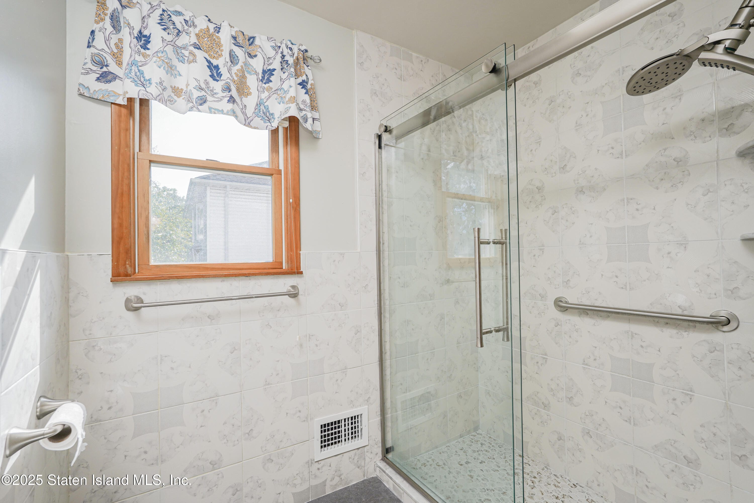 207 Martin Avenue, Staten Island, NY, 10314 image 22