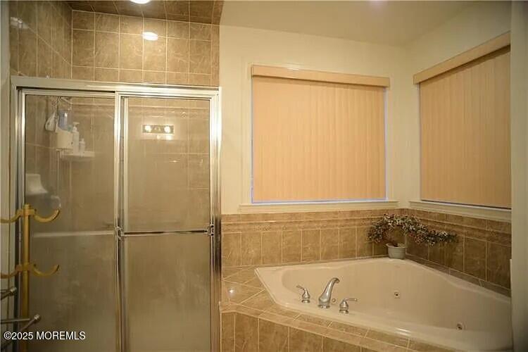 108 Scarborough Way, Marlboro, NJ, 07746 image 22