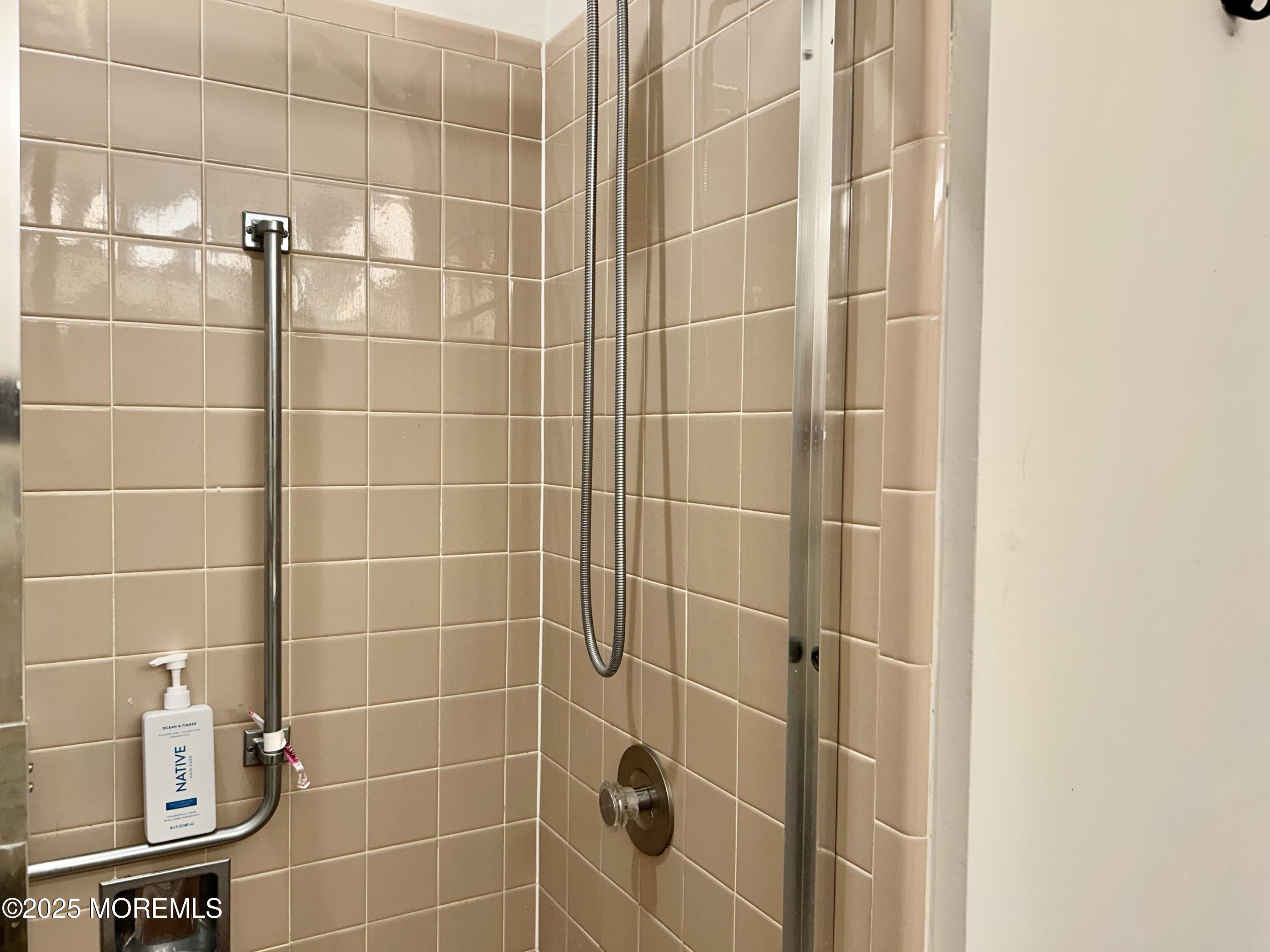 1028B Shetland Drive, Lakewood, NJ, 08701 image 23