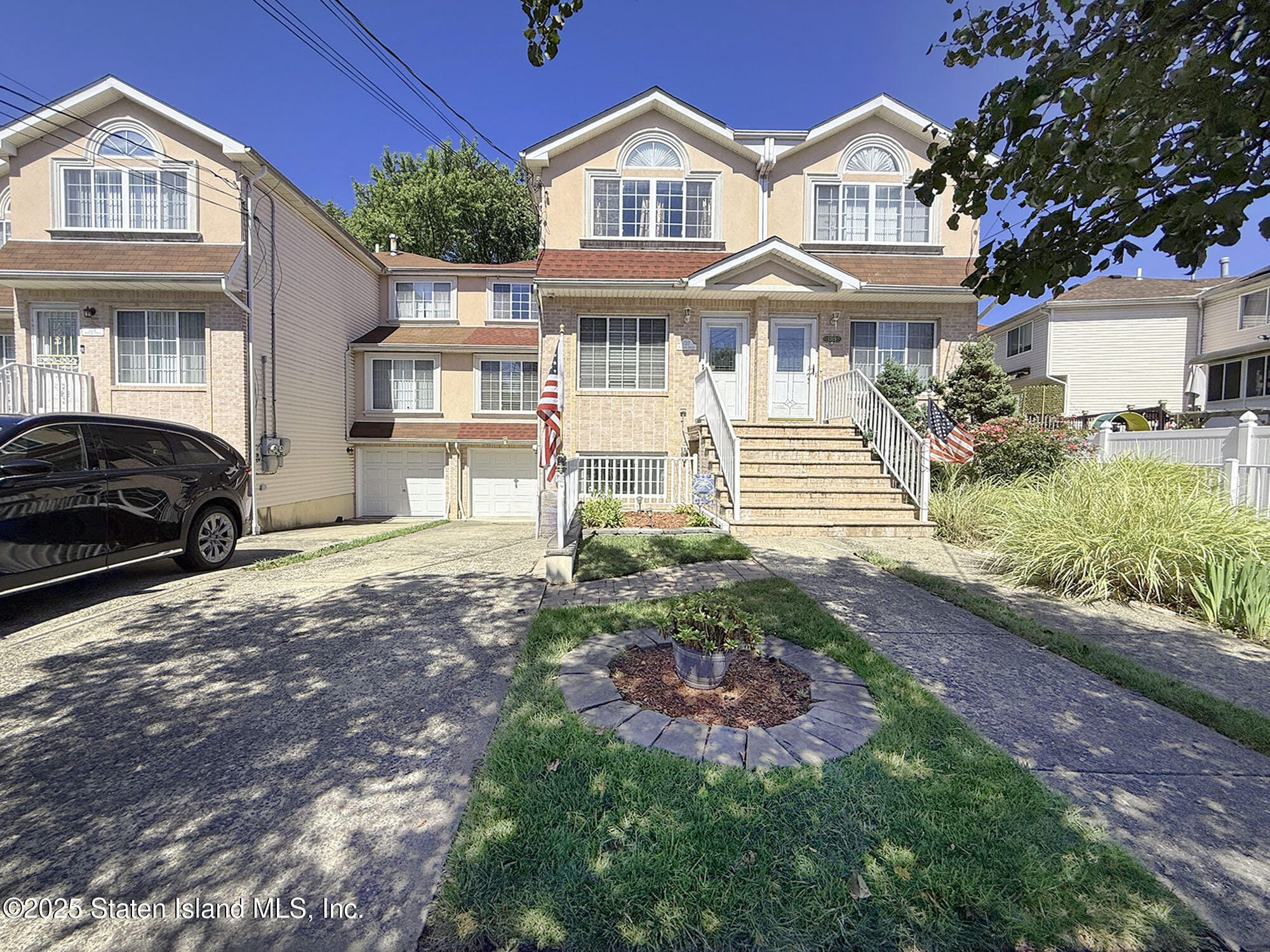 1317 Rockland Avenue Image 1