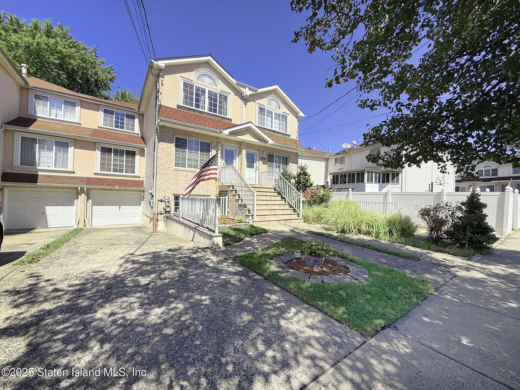 1317 Rockland Avenue Image 2