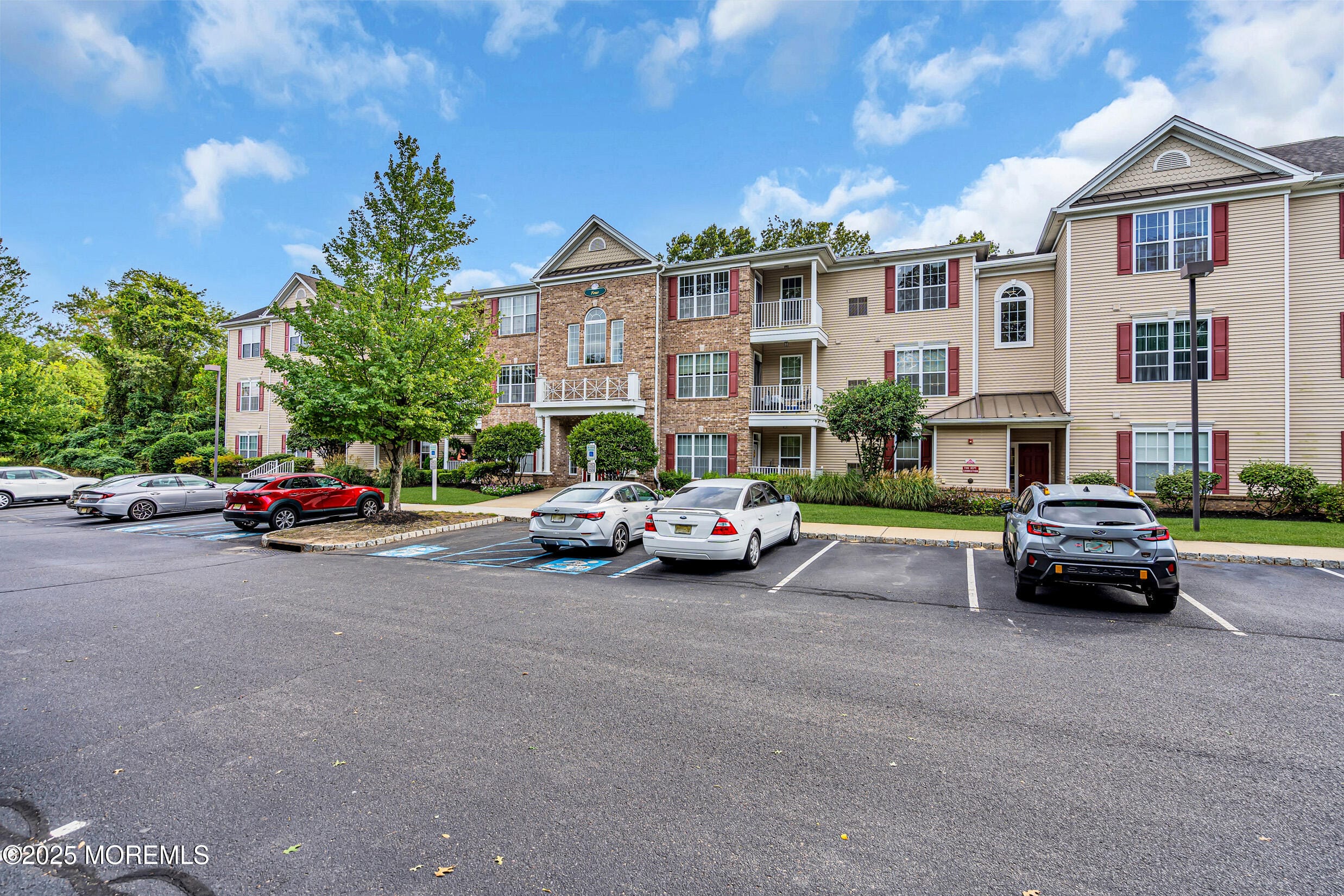 425 Sophee Lane, Lakewood, NJ, 08701 image 6
