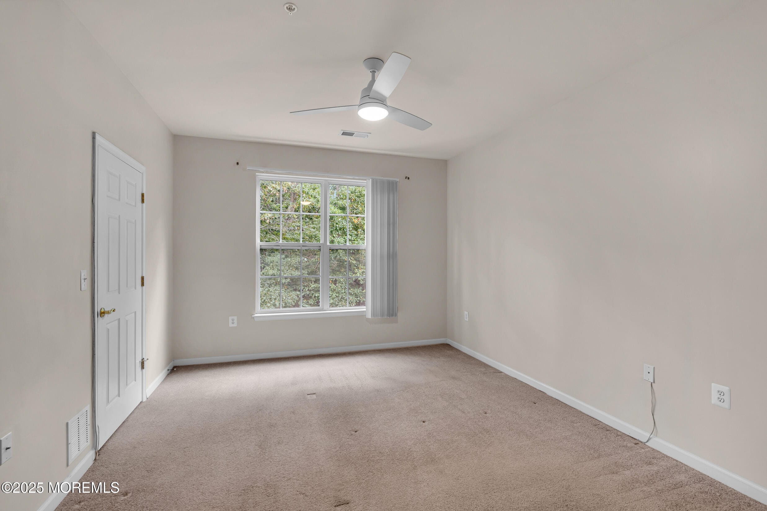 425 Sophee Lane, Lakewood, NJ, 08701 image 17