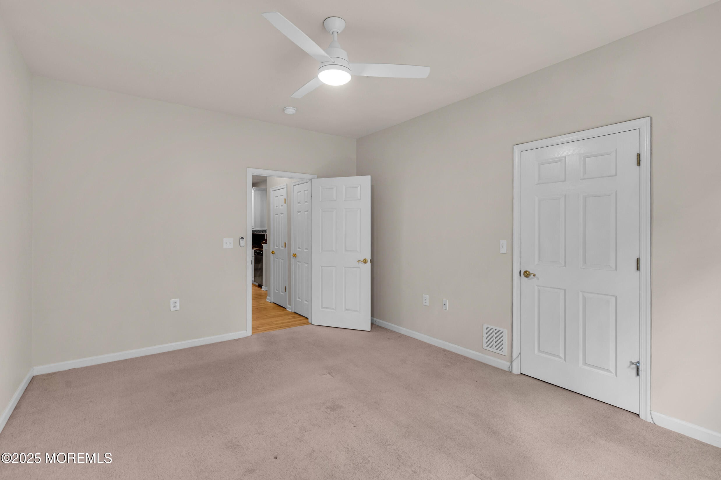 425 Sophee Lane, Lakewood, NJ, 08701 image 18