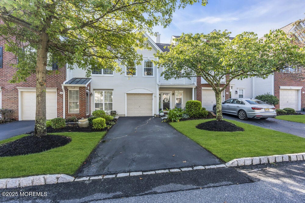 42 Charles Court, Ocean Twp, NJ, 07712