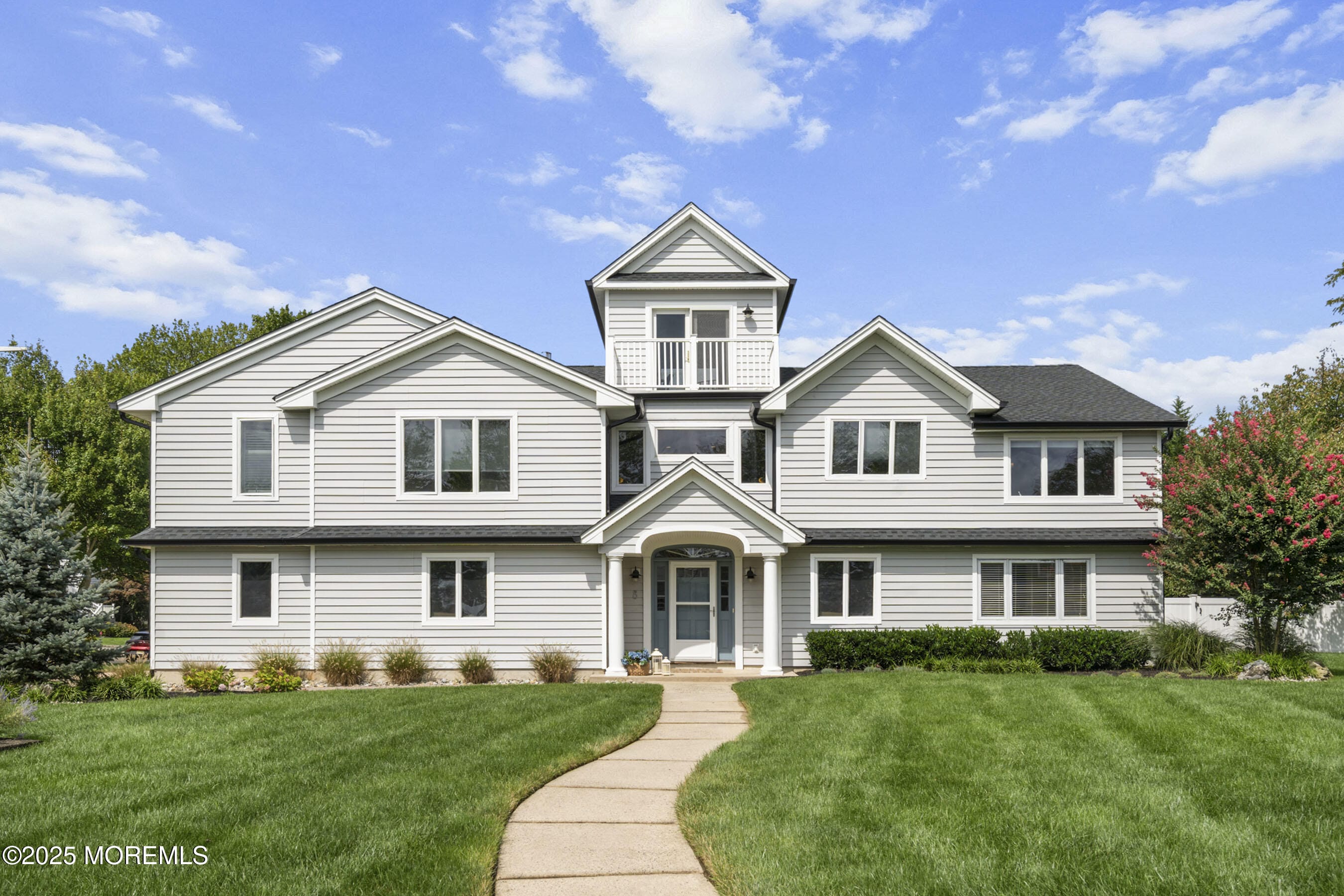 8 Mann Court, Monmouth Beach, NJ, 07750