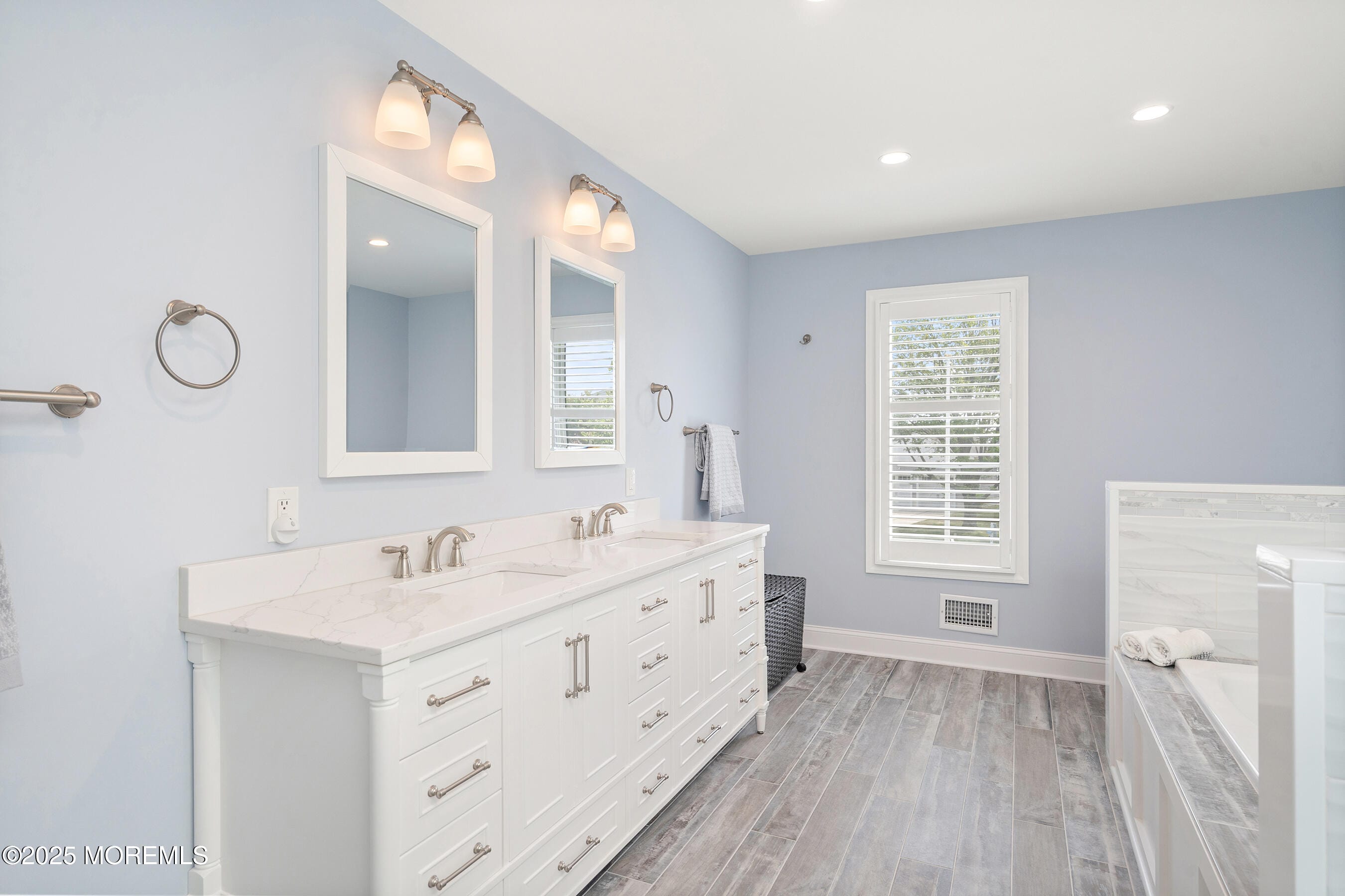 8 Mann Court, Monmouth Beach, NJ, 07750 image 20