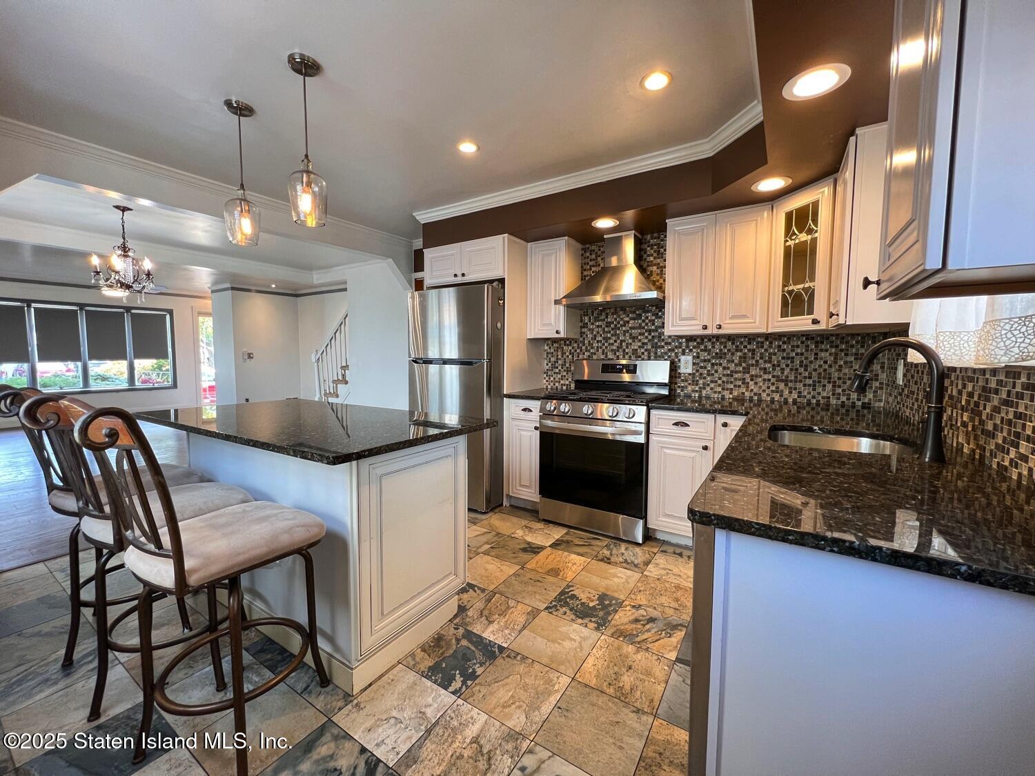 26 Roberts Drive Image 4