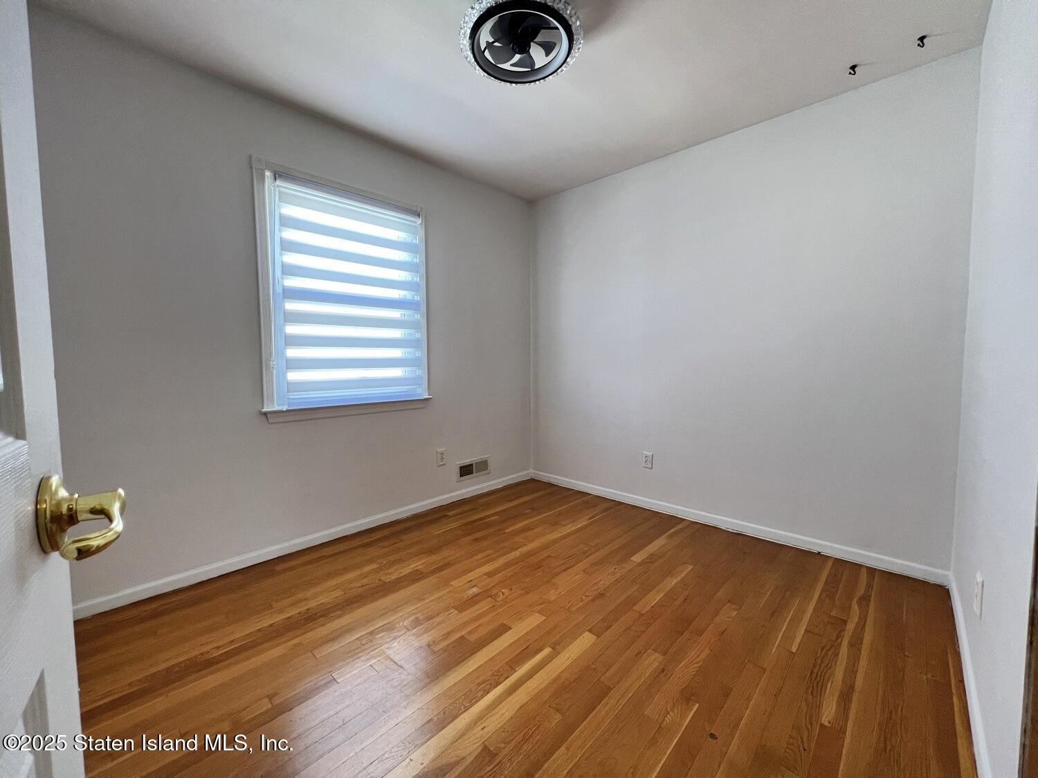 26 Roberts Drive, Staten Island, NY, 10306 image 9