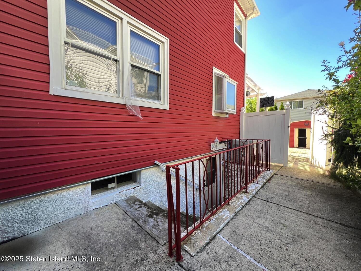 26 Roberts Drive, Staten Island, NY, 10306 image 25