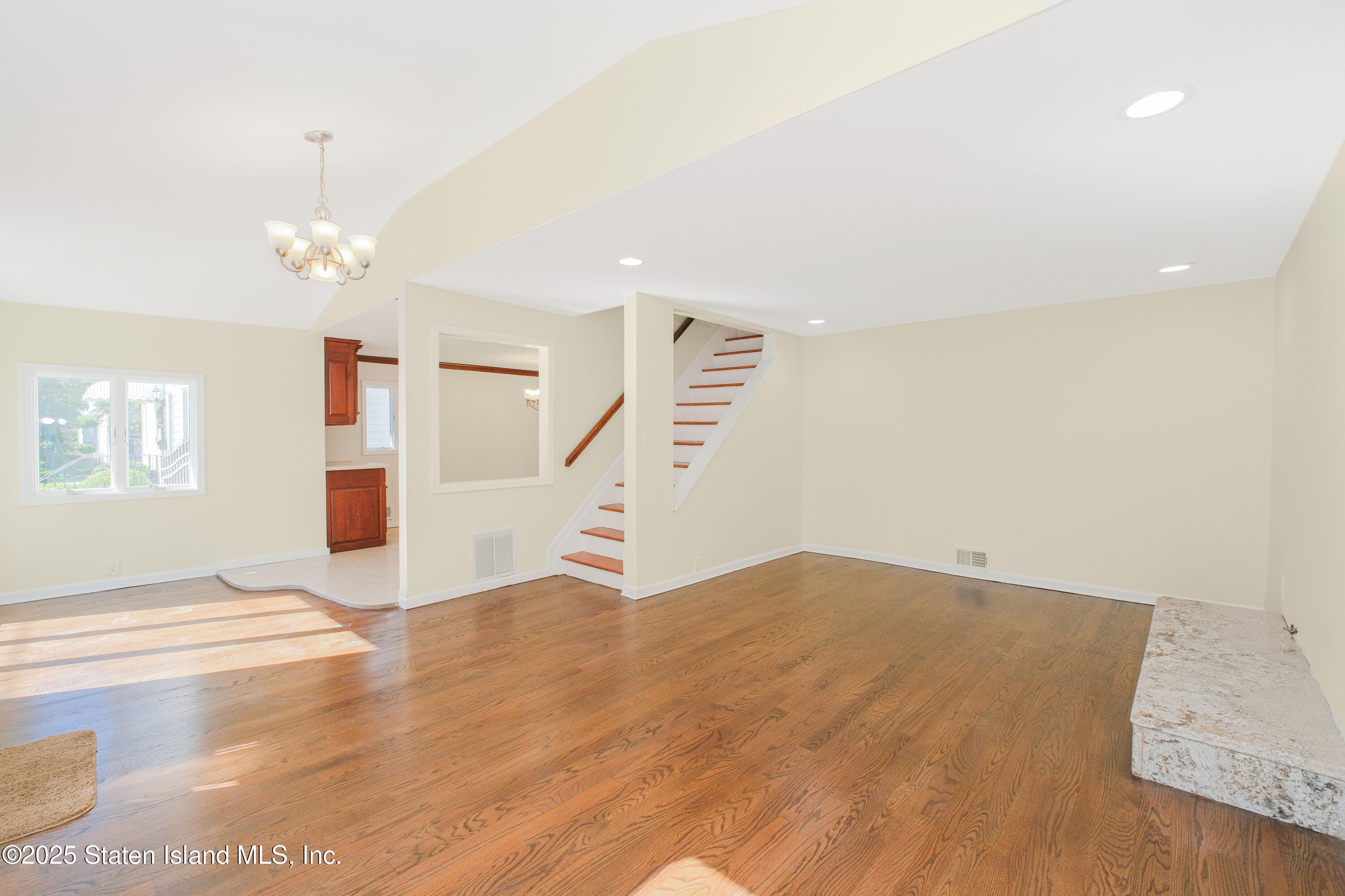 220 Sprague Avenue Image 5