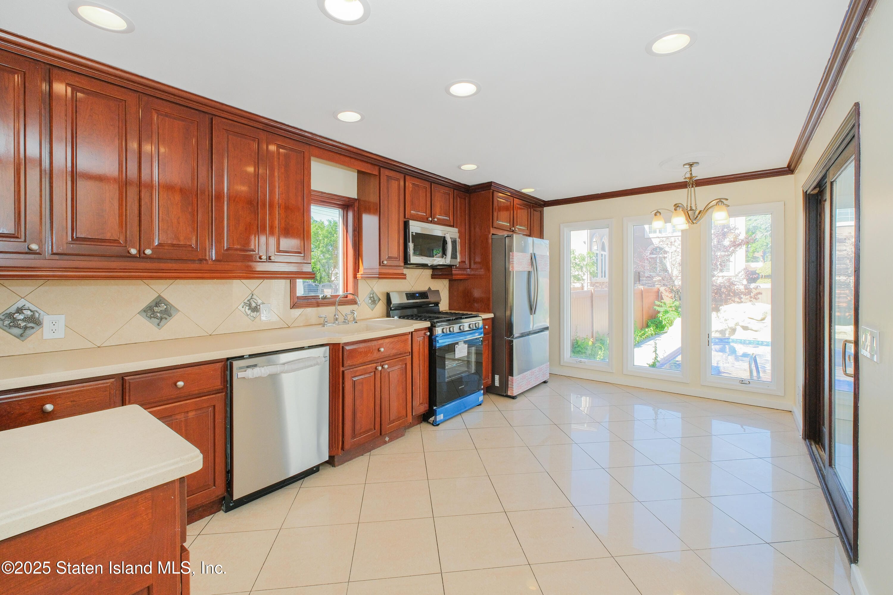 220 Sprague Avenue, Staten Island, NY, 10307 image 11