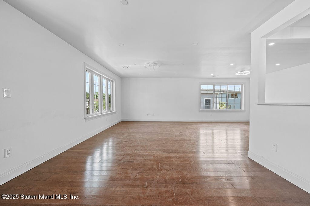 30 Church Avenue, Staten Island, NY, 10314 image 21