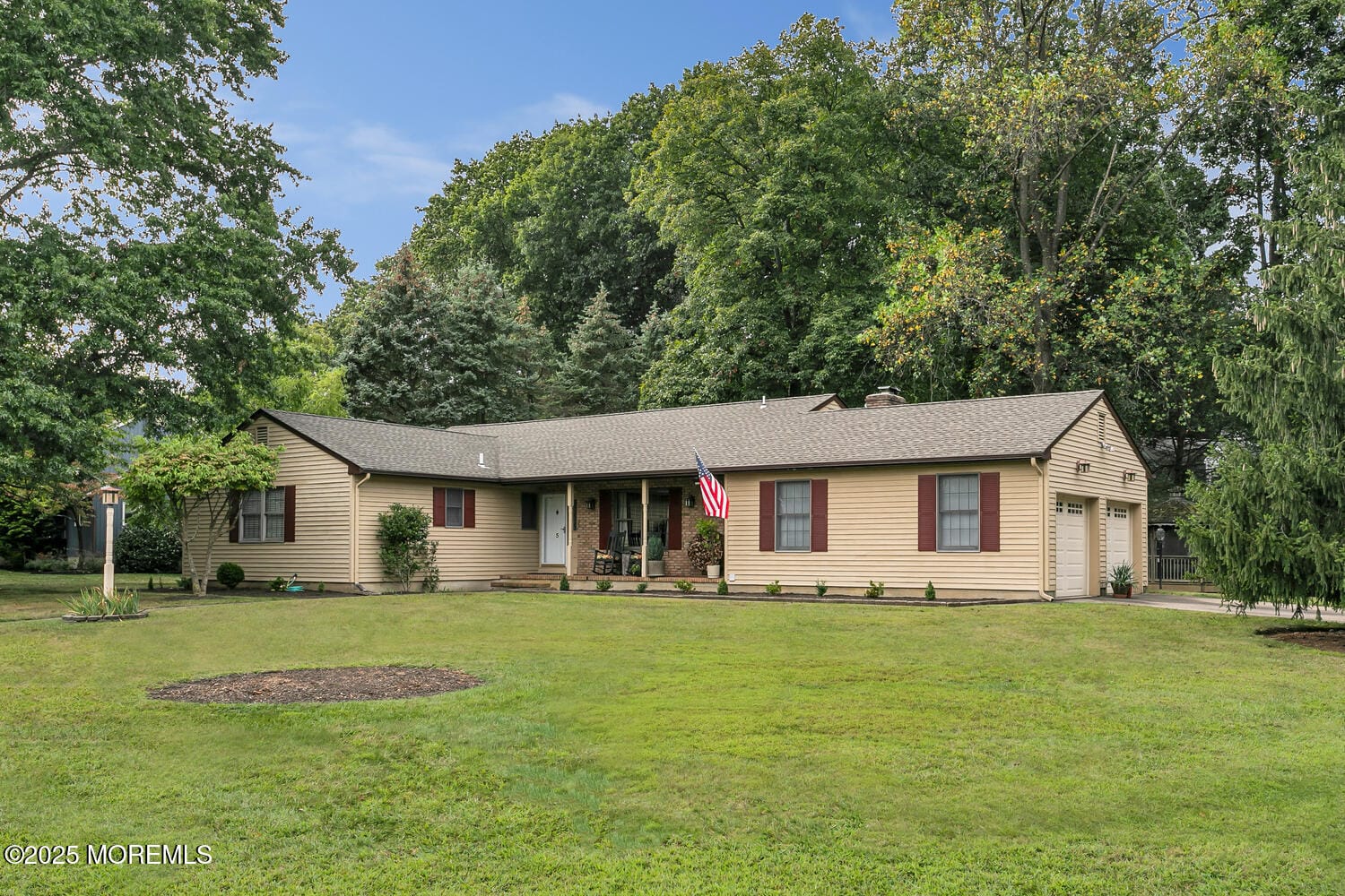 5 Lisa Court, Little Silver, NJ, 07739