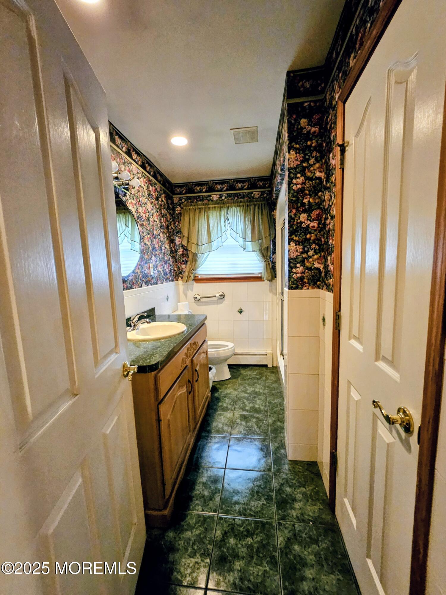 52 Orlando Boulevard, Toms River, NJ, 08757 image 14