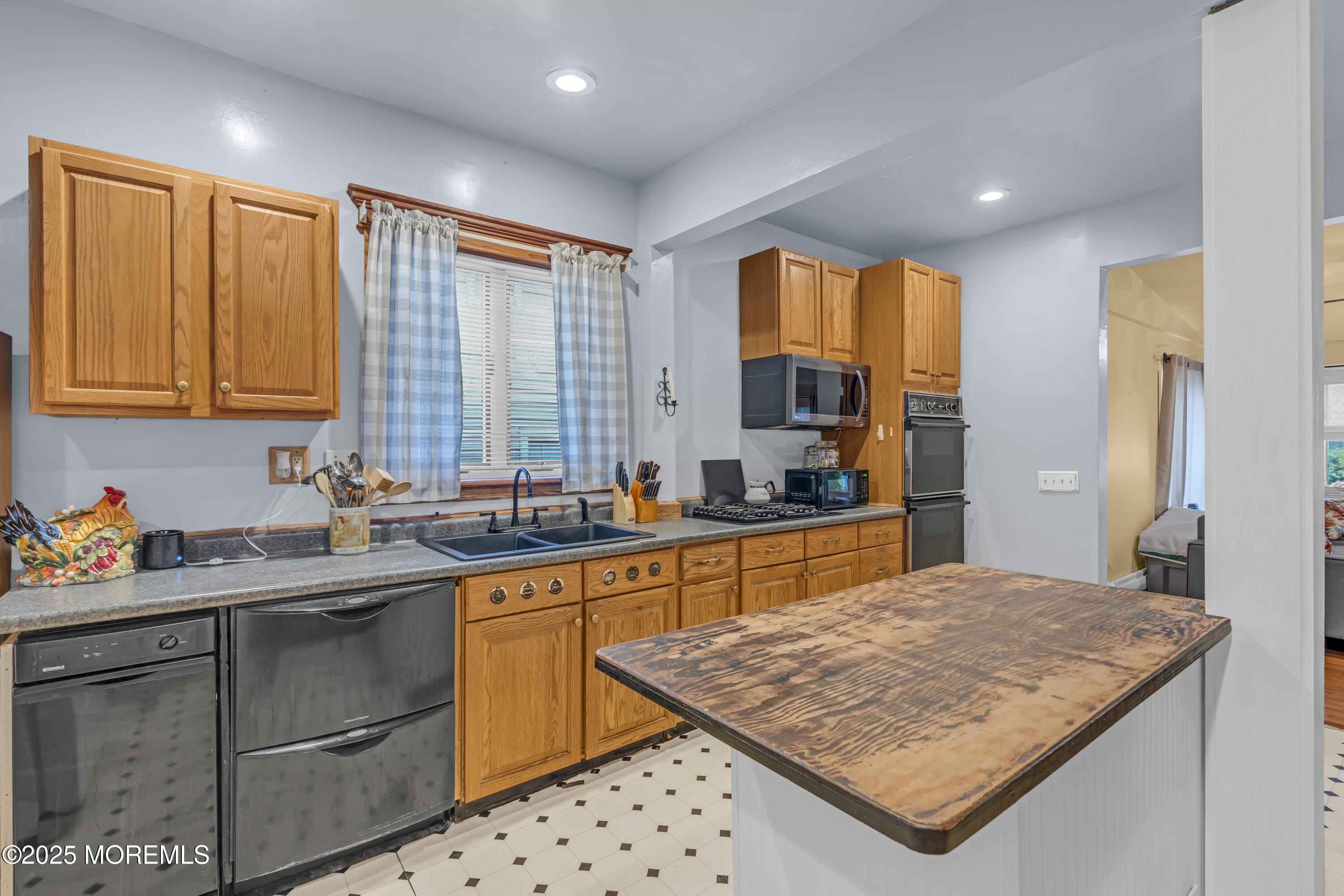 39 Slocum Place, Long Branch, NJ, 07740 image 24