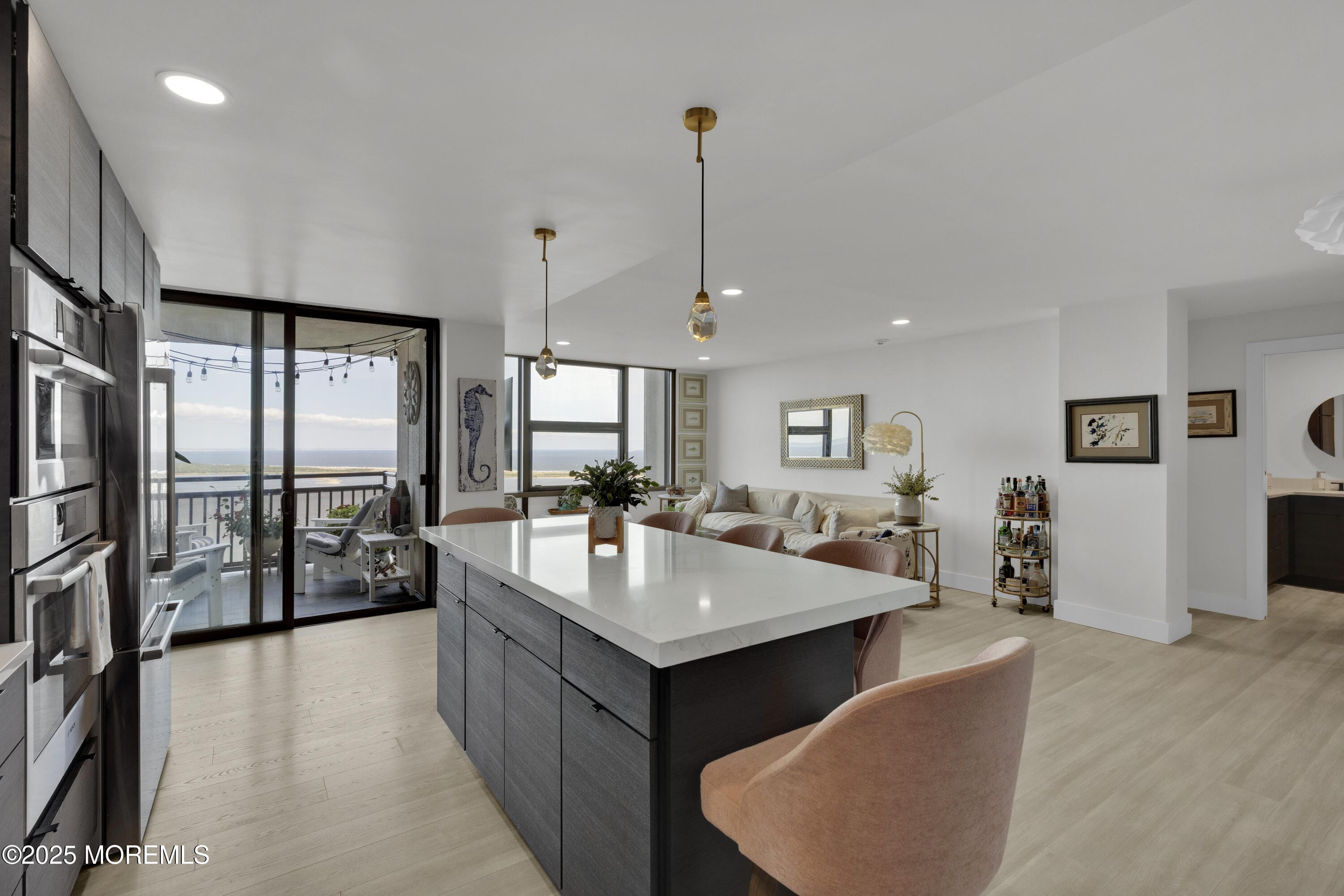 1 Scenic East Drive 1107 Image 3