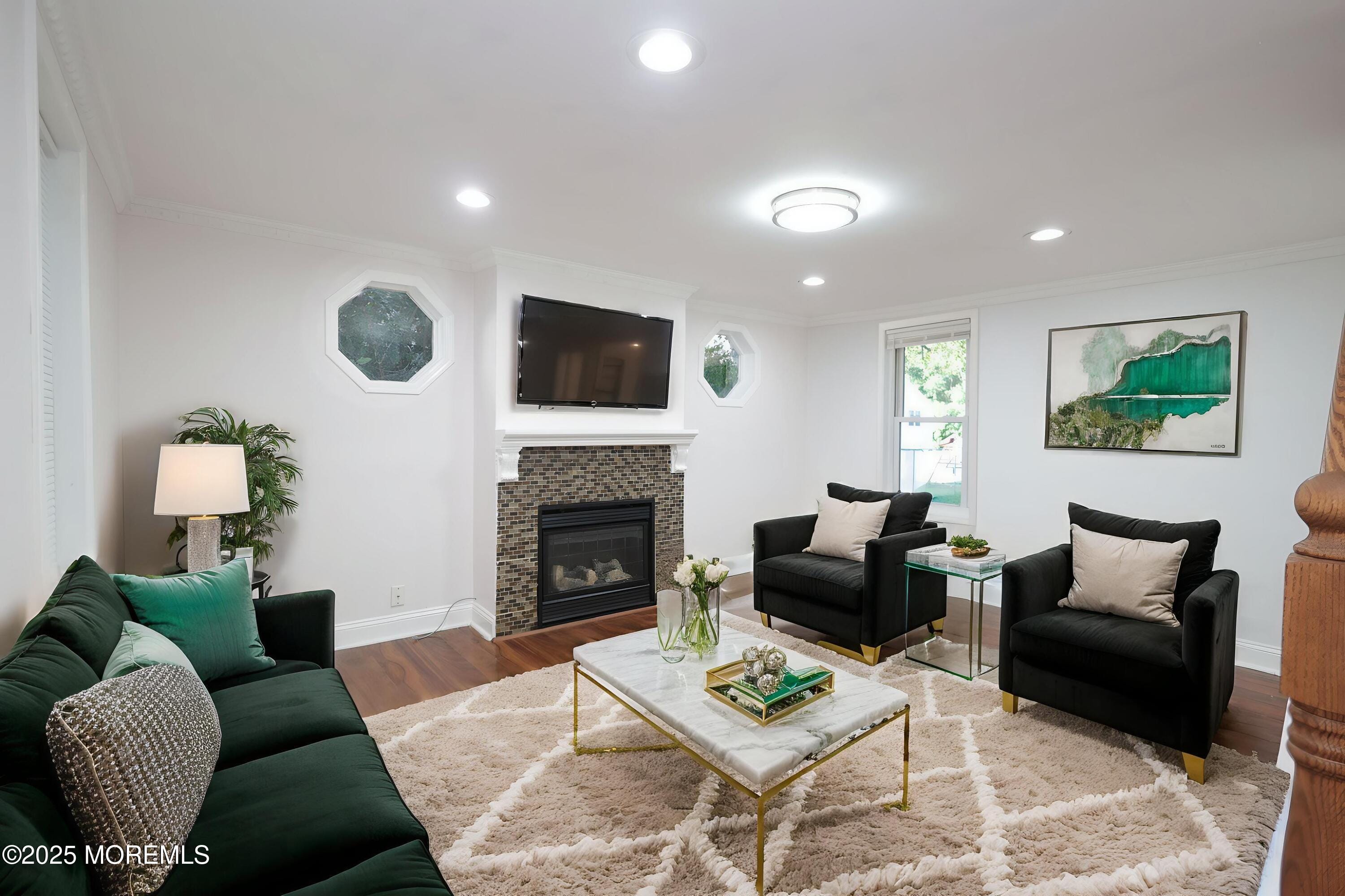 165 Stevens Avenue Image 3