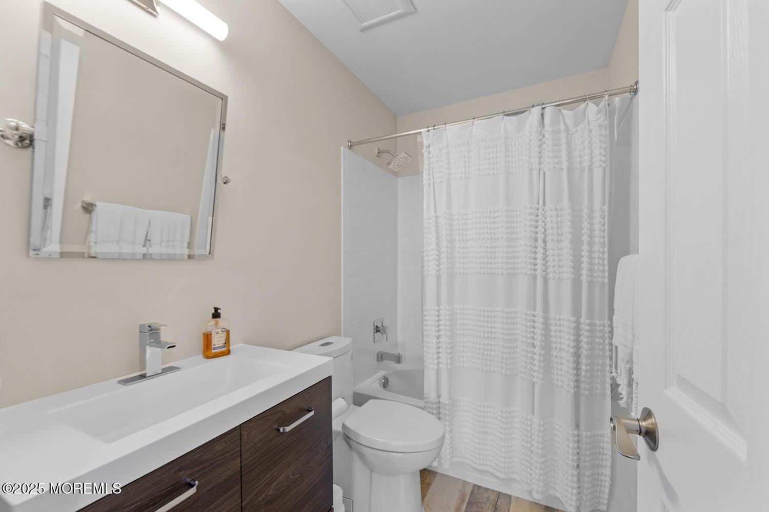 10 Golden Eye Lane, Port Monmouth, NJ, 07758 image 29