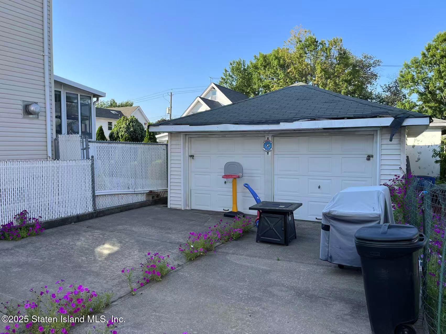 251 Liberty Avenue Image 4