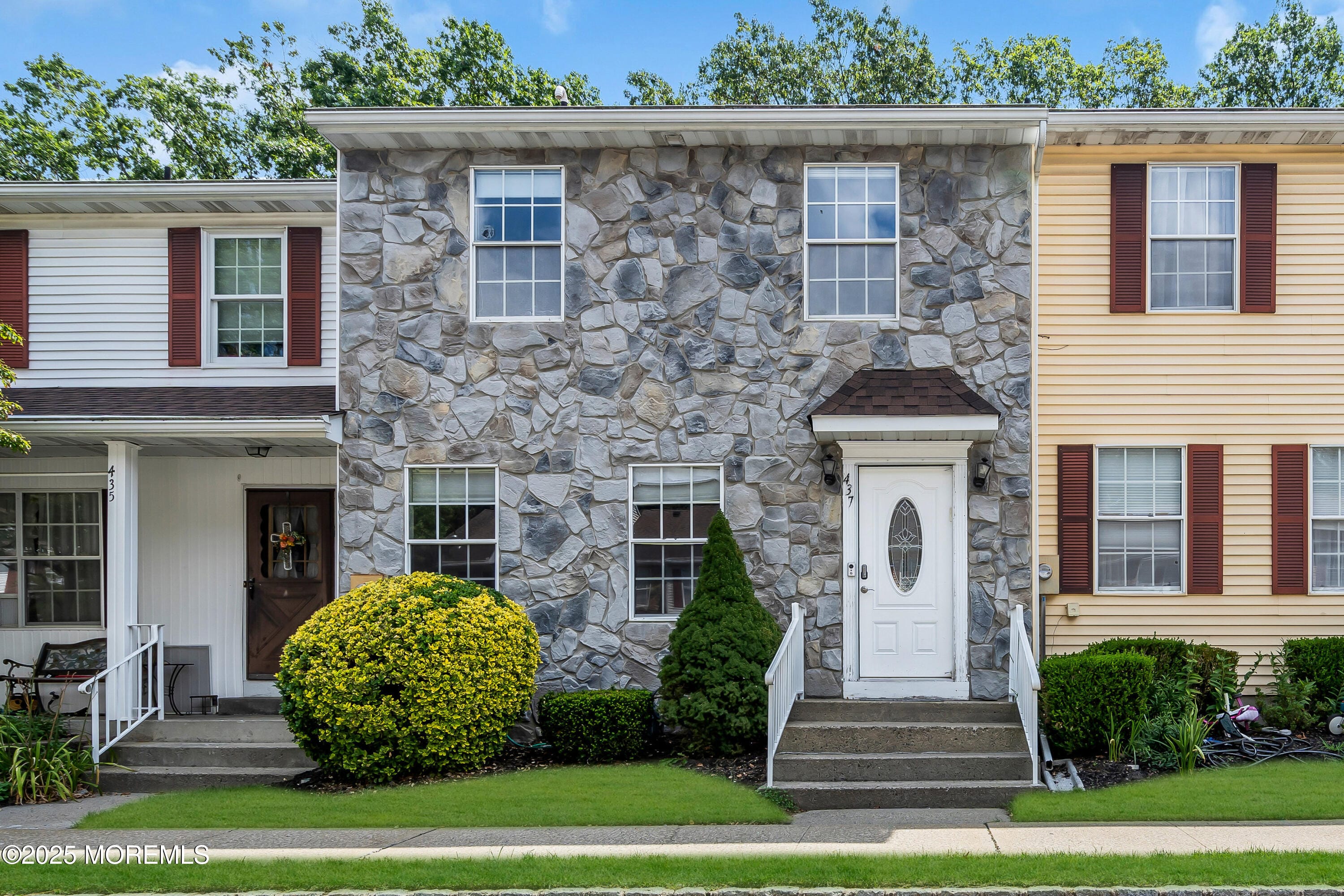 437 Rose Court Image 1